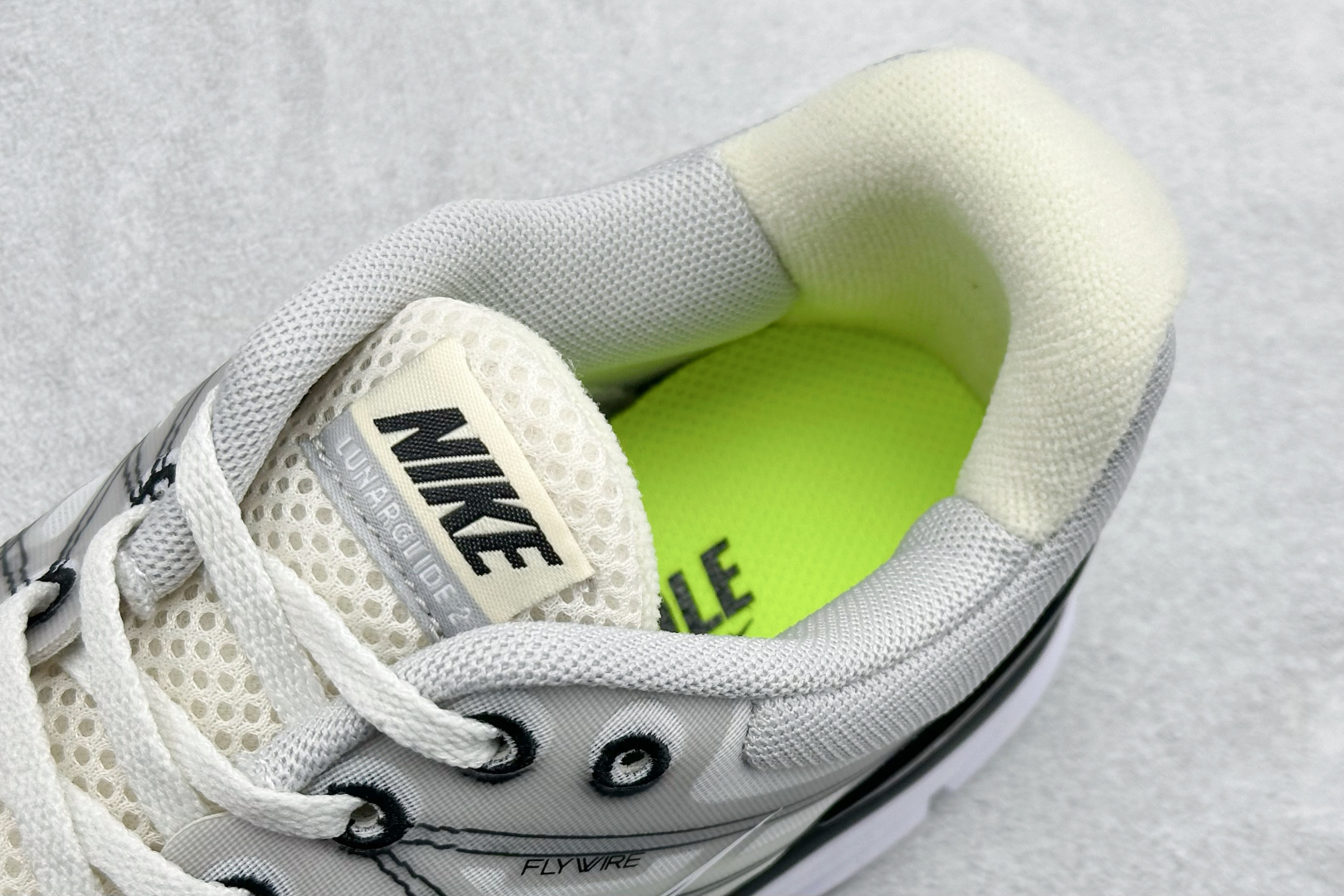 200 NIKE LUNARGLIDE+2 耐克简约舒适防滑耐磨经典低帮跑鞋 408922-078-Chinese UA Cheap High Quatity Brand Clothes Bags handbags Sneakers wholesale wholesaler seller from China Factory suppliers Fashion Clothing Shoes best Quality Beautiful Price 200 NIKE LUNARGLIDE+2 耐克简约舒适防滑耐磨经典低帮跑鞋 408922-078