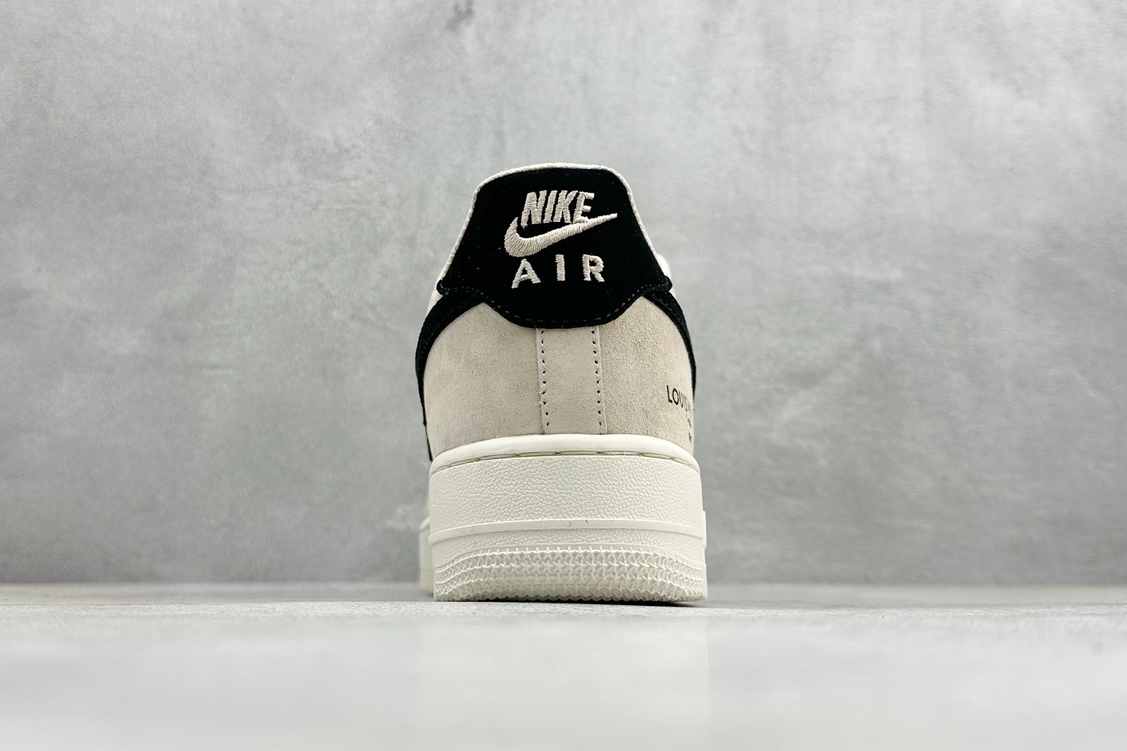 SC版Nike Air Force 1'07 Low 联名 奶茶焦糖 空军一号低帮休闲板鞋 FQ3546-100-Top High Quatity Cheap Sneakers Fashion Clothing Clothes Bags handbags Shoes of all Brand wholesale With The best Quality And Beautiful Price from China Factory Chinese suppliers wholesaler seller SC版Nike Air Force 1'07 Low 联名 奶茶焦糖 空军一号低帮休闲板鞋 FQ3546-100