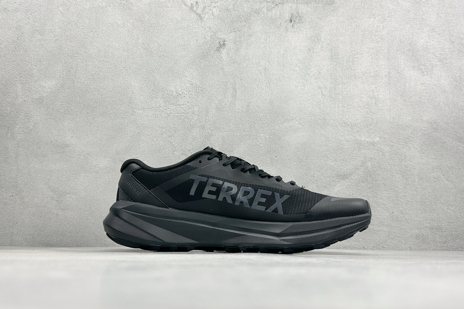 200 Adidas TERREX AGRAVIC LT 舒适时尚防滑耐磨低帮跑步鞋 KK1870-Chinese UA Cheap High Quatity Brand Clothes Bags handbags Sneakers wholesale wholesaler seller from China Factory suppliers Fashion Clothing Shoes best Quality Beautiful Price 200 Adidas TERREX AGRAVIC LT 舒适时尚防滑耐磨低帮跑步鞋 KK1870