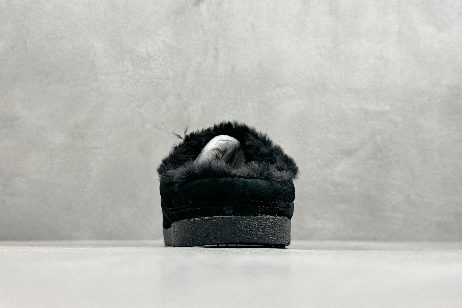 Alo Yoga Recovery Slipper 舒适简约 保暖防磨 防滑包头拖鞋货号：A0827U尺