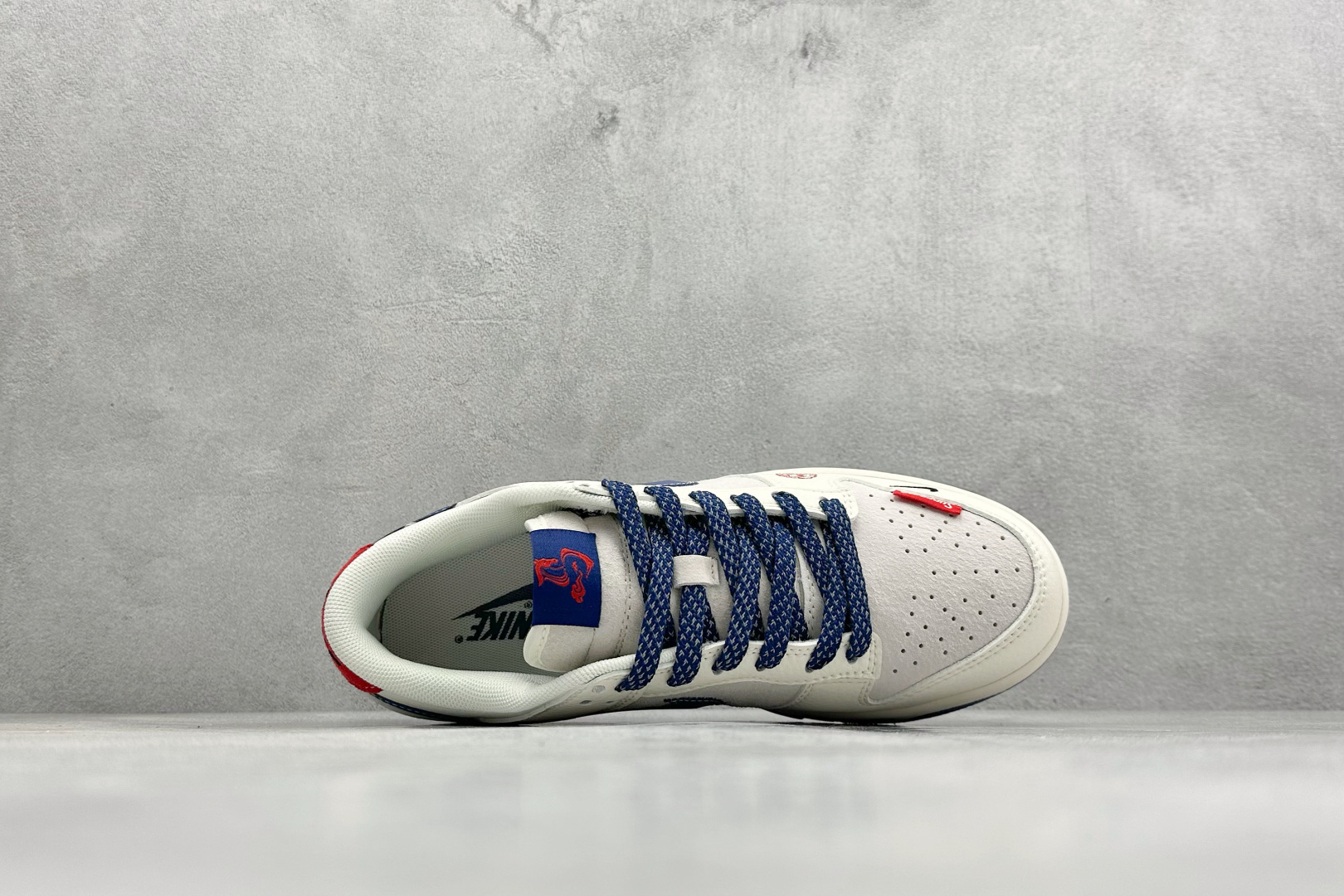 260 Nike SB Dunk Low Supreme联名 马年限定 周年高端定制 低帮休闲板鞋 FC7688-204