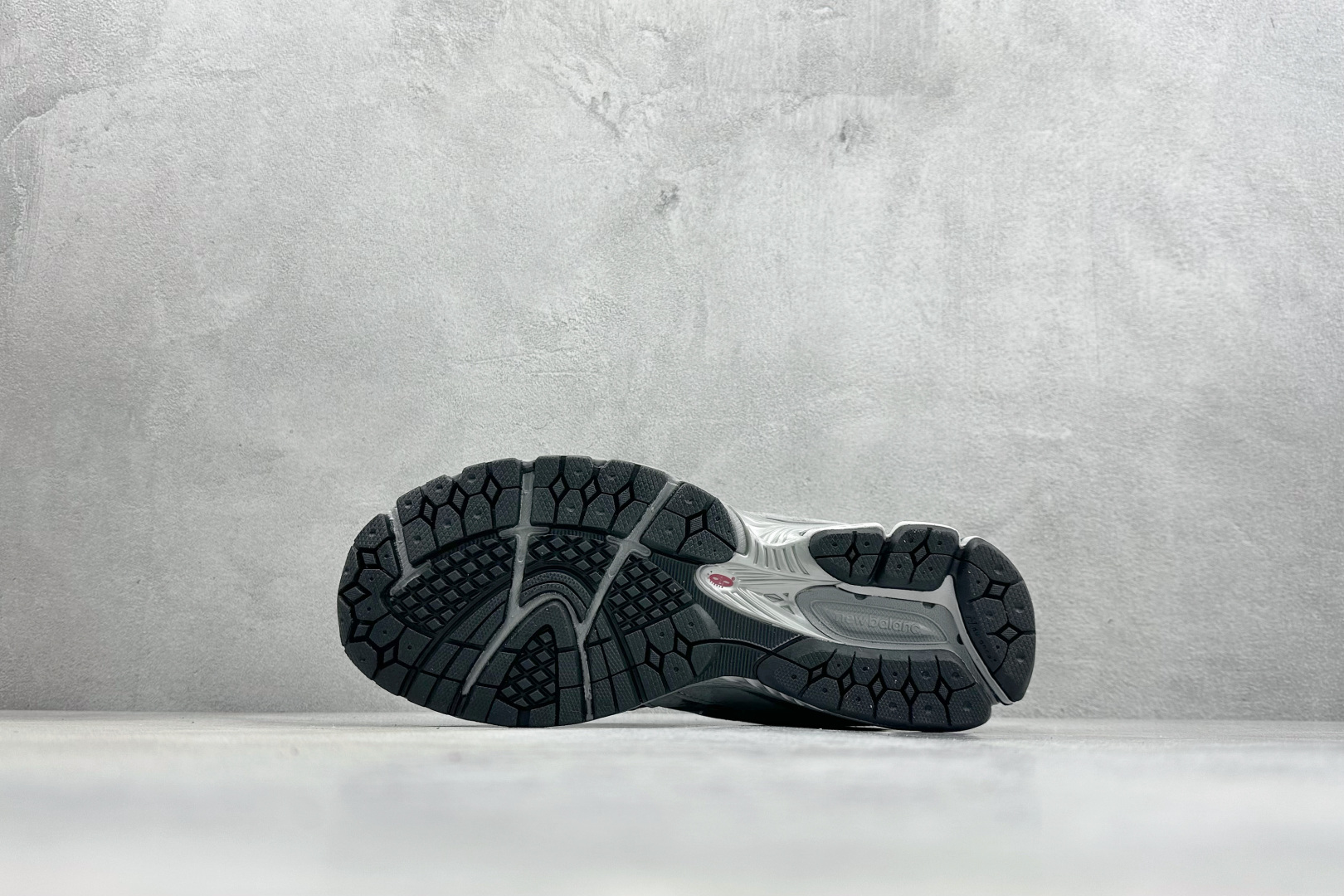 200 GS版New Balance ML2002系列 复古老爹风休闲运动慢跑鞋 ML2002RHG-Chinese UA Cheap High Quatity Brand Clothes Bags handbags Sneakers wholesale wholesaler seller from China Factory suppliers Fashion Clothing Shoes best Quality Beautiful Price 200 GS版New Balance ML2002系列 复古老爹风休闲运动慢跑鞋 ML2002RHG