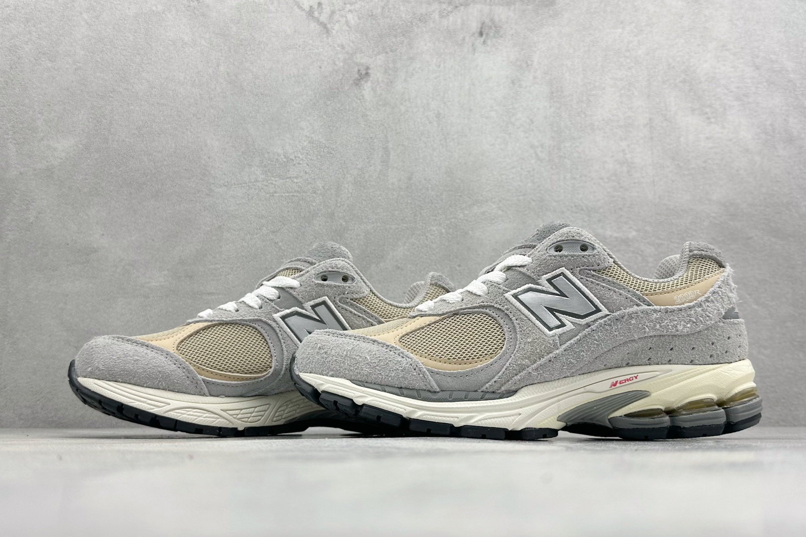 GS版New Balance ML2002系列 复古老爹风休闲运动慢跑鞋 ML2002RCS