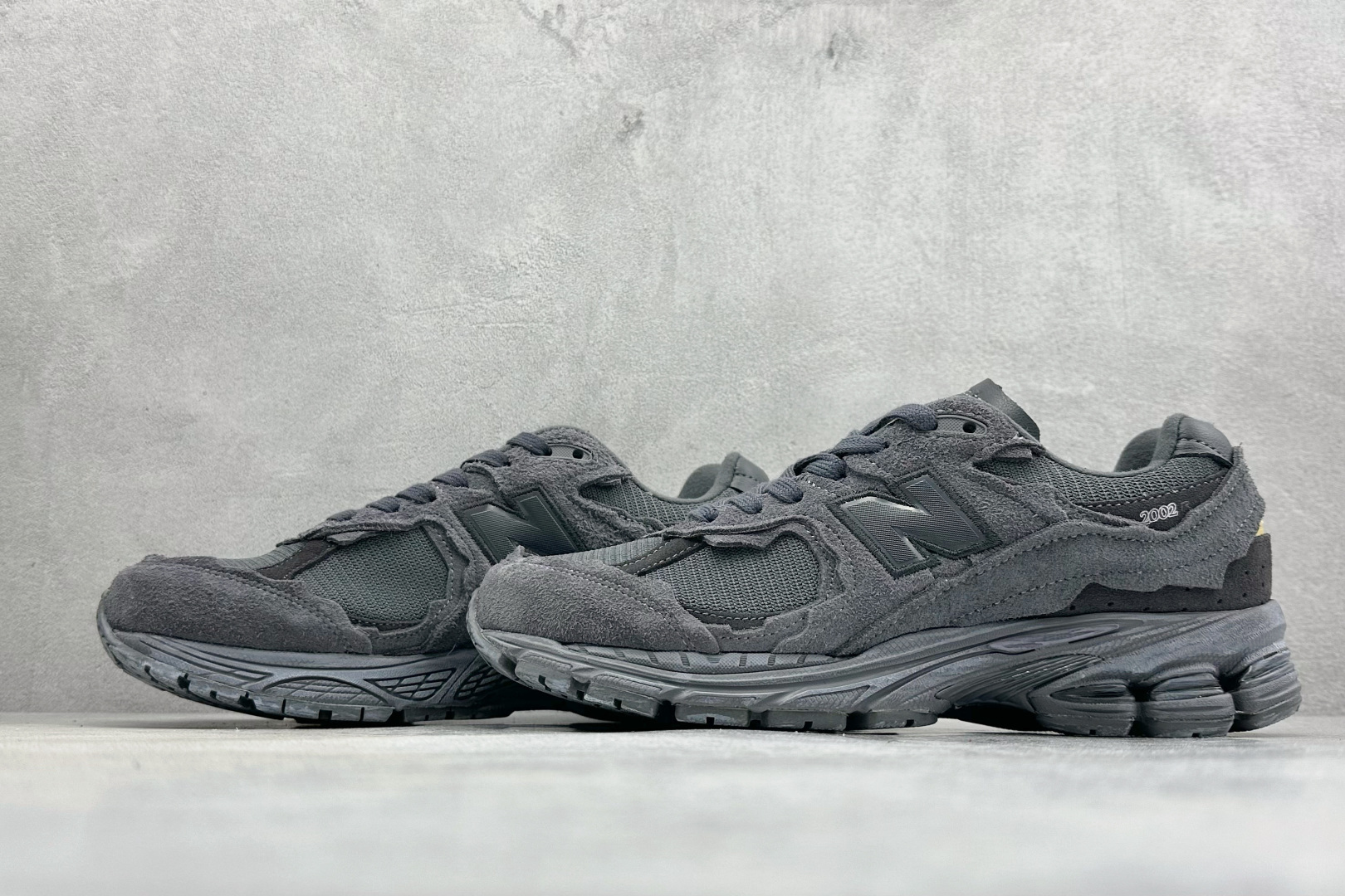 200 GS版New Balance ML2002系列 复古老爹风休闲运动慢跑鞋 M2002RDB