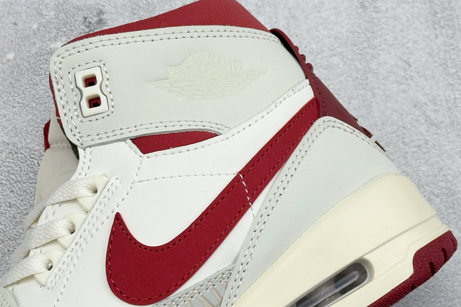 最强Air Jordan Legacy AJ312 马年限定 魔术贴三合一板鞋 IQ9785-161