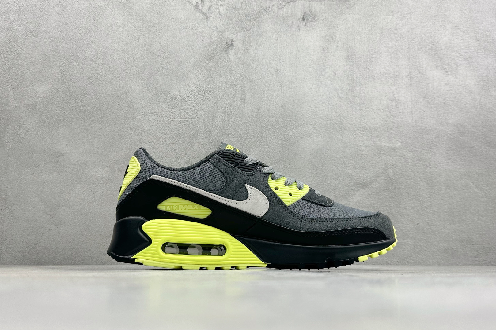 Nike Air Max 90 耐克复古气垫跑鞋 DM0029-012