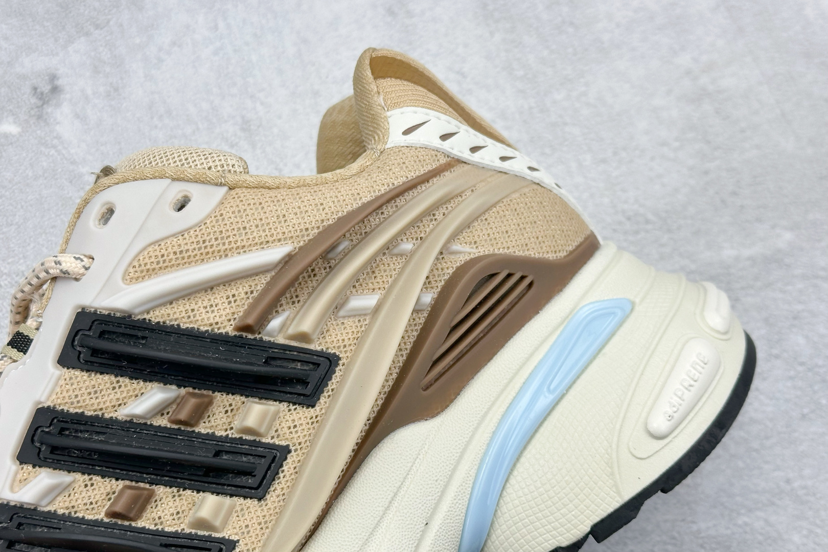 Adidas Originals Adistar Jellyfish 阿迪复古舒适防滑减震运动鞋 JP9277 Adidas Originals Adistar Jellyfish 阿迪复古舒适防滑减震运动鞋 JP9277