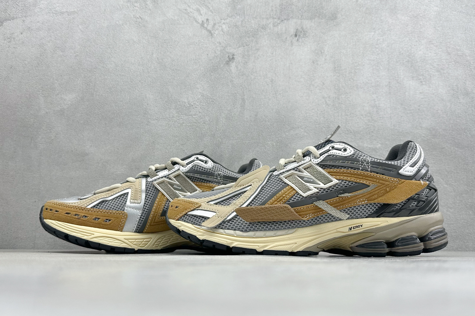 GS版New Balance M1906系列复古单品宝藏老爹鞋 U1906AA