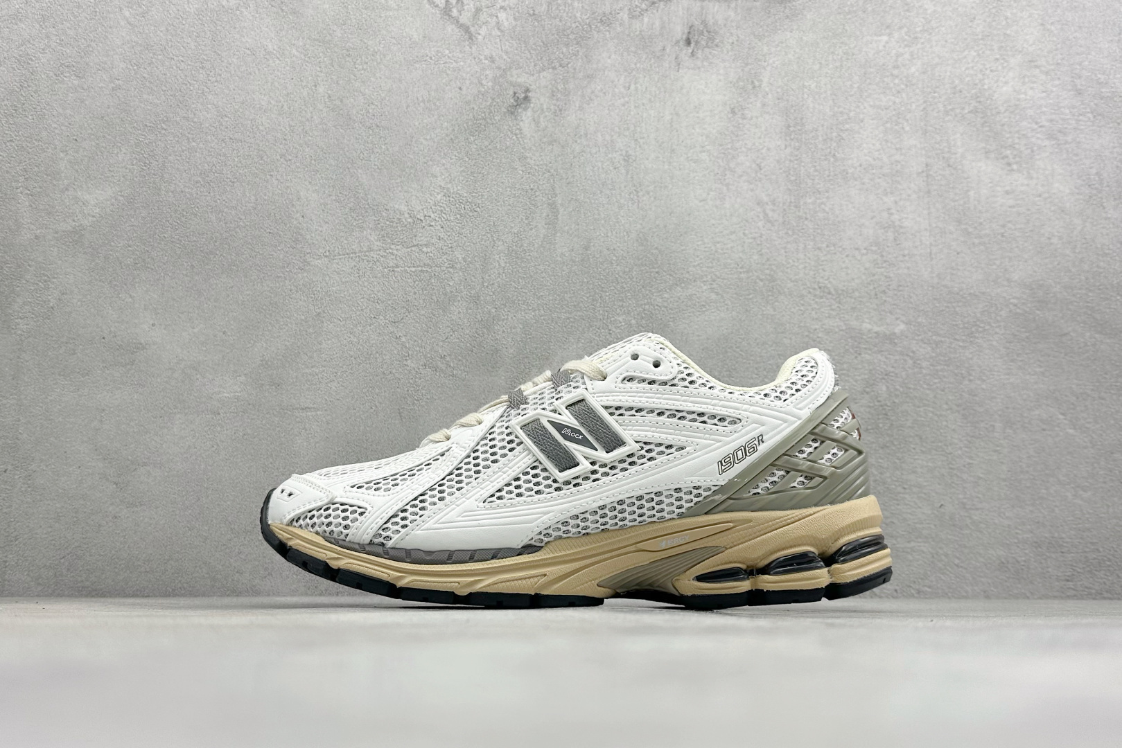 GS版New Balance M1906系列复古单品宝藏老爹鞋 M1906RP