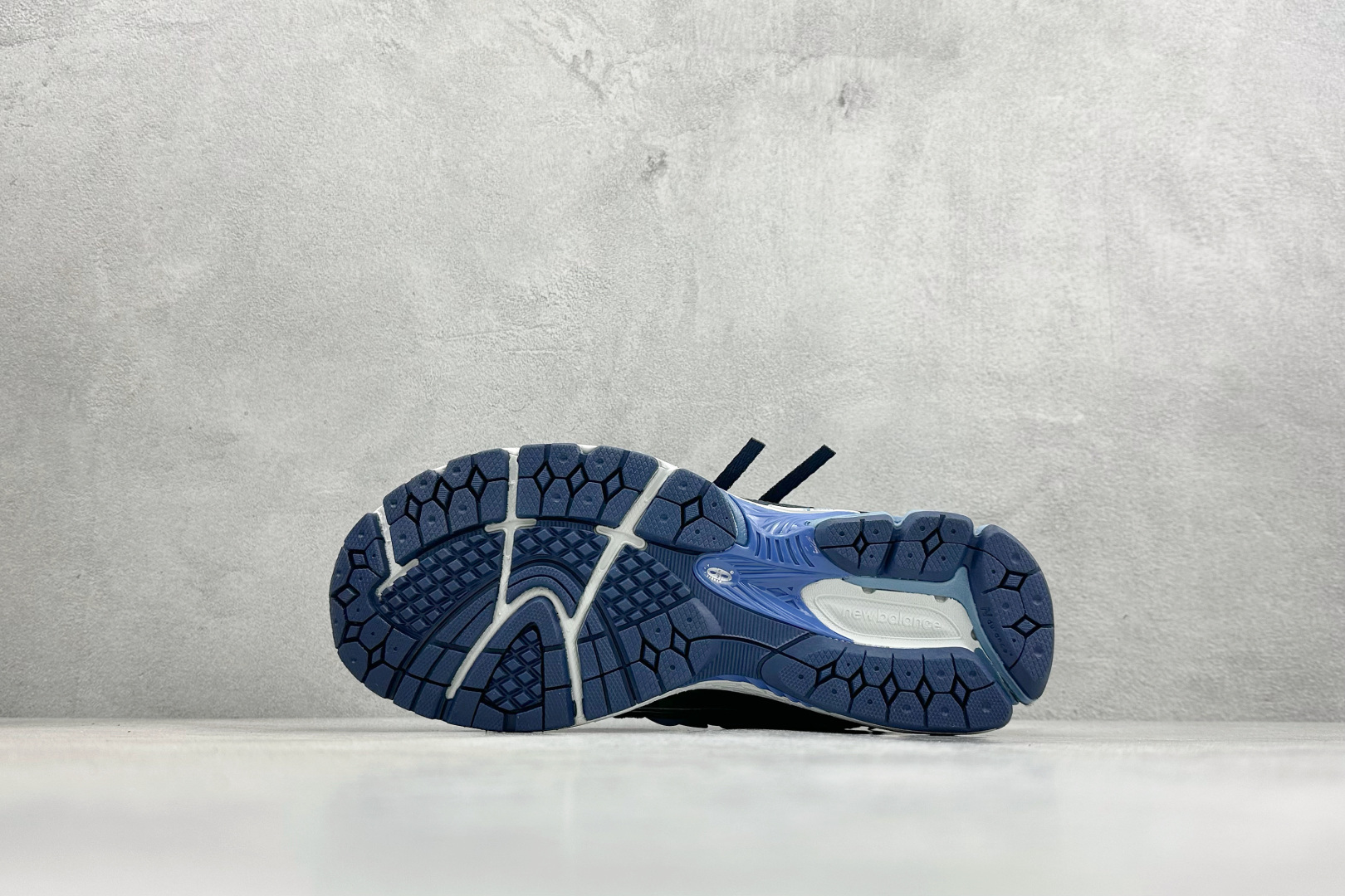 GS版New Balance M1906系列复古单品宝藏老爹鞋 U1906AB GS版New Balance M1906系列复古单品宝藏老爹鞋 U1906AB