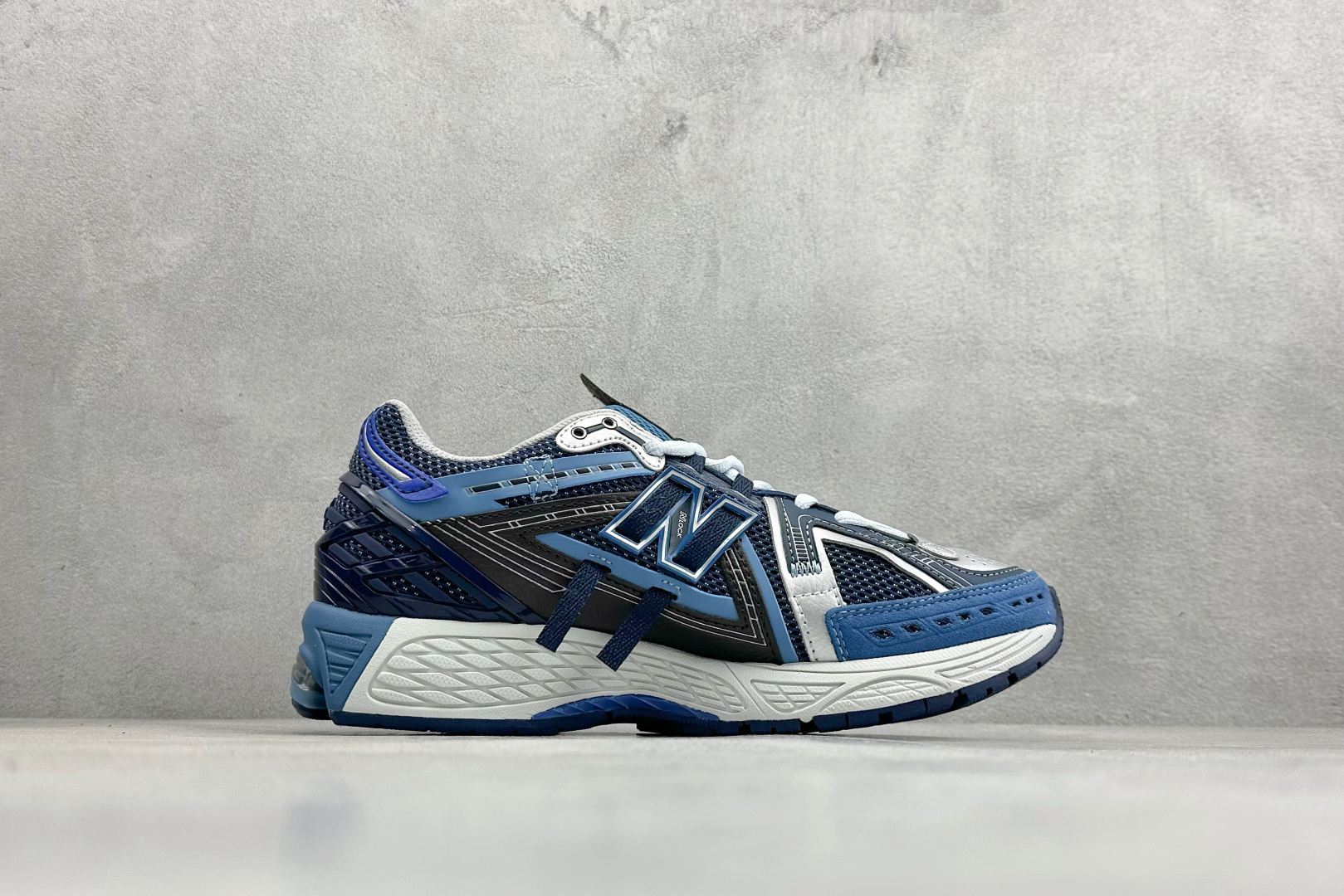 GS版New Balance M1906系列复古单品宝藏老爹鞋 U1906AB GS版New Balance M1906系列复古单品宝藏老爹鞋 U1906AB
