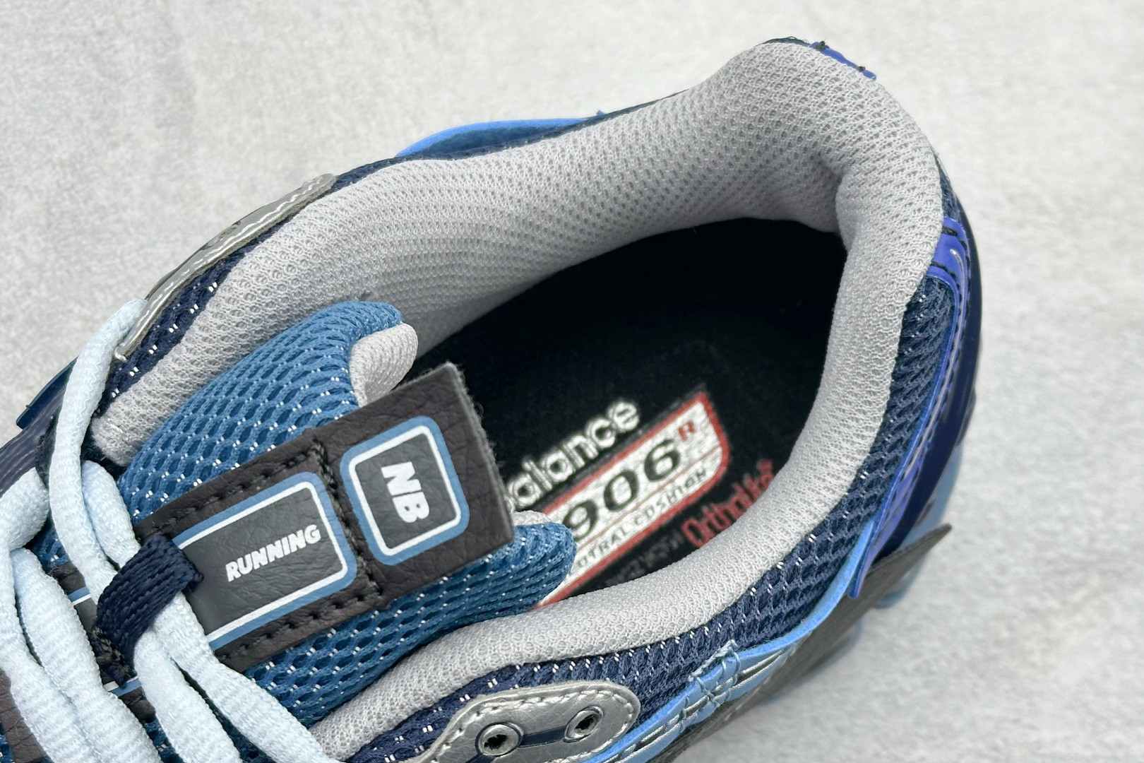 GS版New Balance M1906系列复古单品宝藏老爹鞋 U1906AB GS版New Balance M1906系列复古单品宝藏老爹鞋 U1906AB