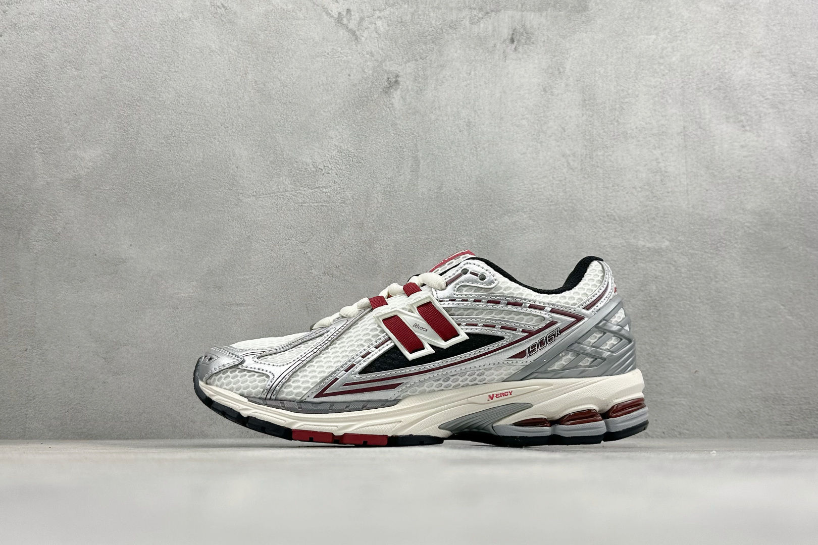 GS版New Balance M1906系列复古单品宝藏老爹鞋 复古元素叠加 M1906REA