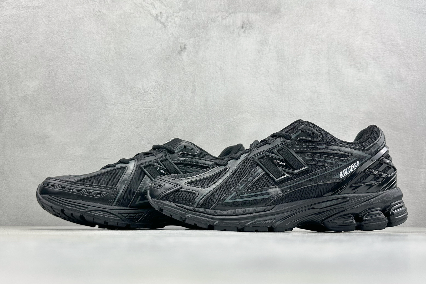 200 GS版New Balance M1906系列复古单品宝藏老爹鞋 复古元素叠加 质感超级棒 M1906RCM-Chinese UA Cheap High Quatity Brand Clothes Bags handbags Sneakers wholesale wholesaler seller from China Factory suppliers Fashion Clothing Shoes best Quality Beautiful Price 200 GS版New Balance M1906系列复古单品宝藏老爹鞋 复古元素叠加 质感超级棒 M1906RCM