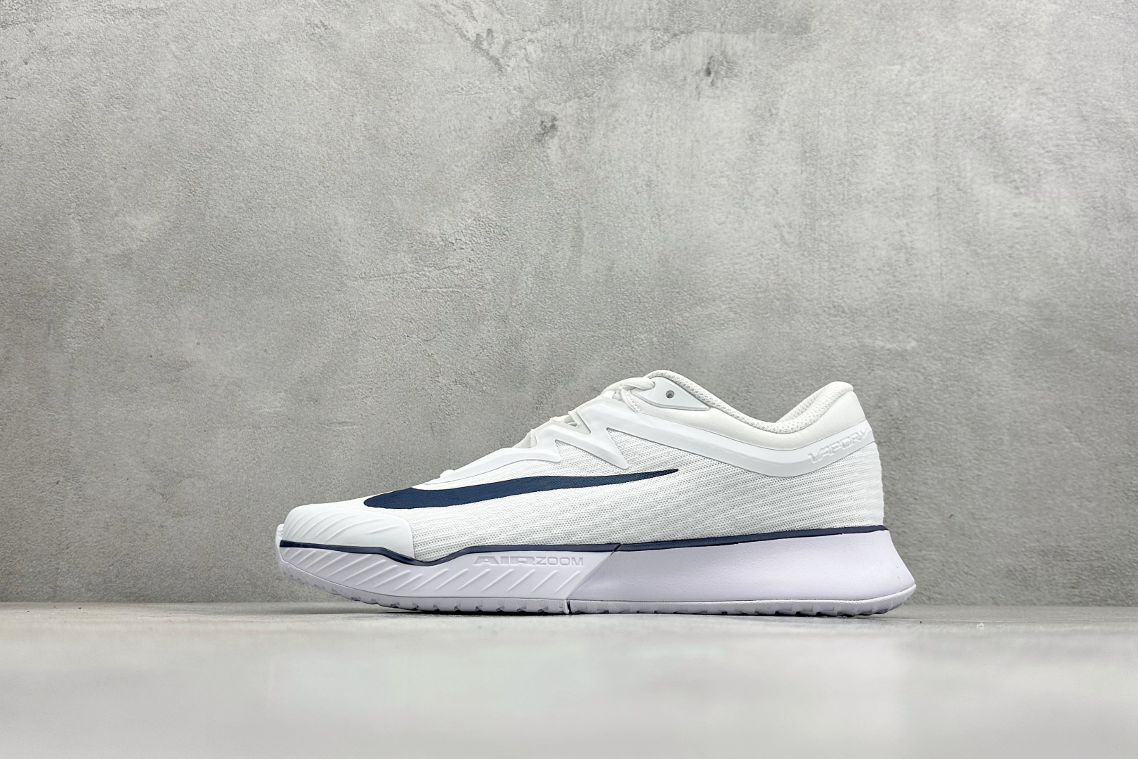 180 Nike M ZOOM VAPOR PRO 3 舒适百搭减震低帮网球鞋 HJ6771-100