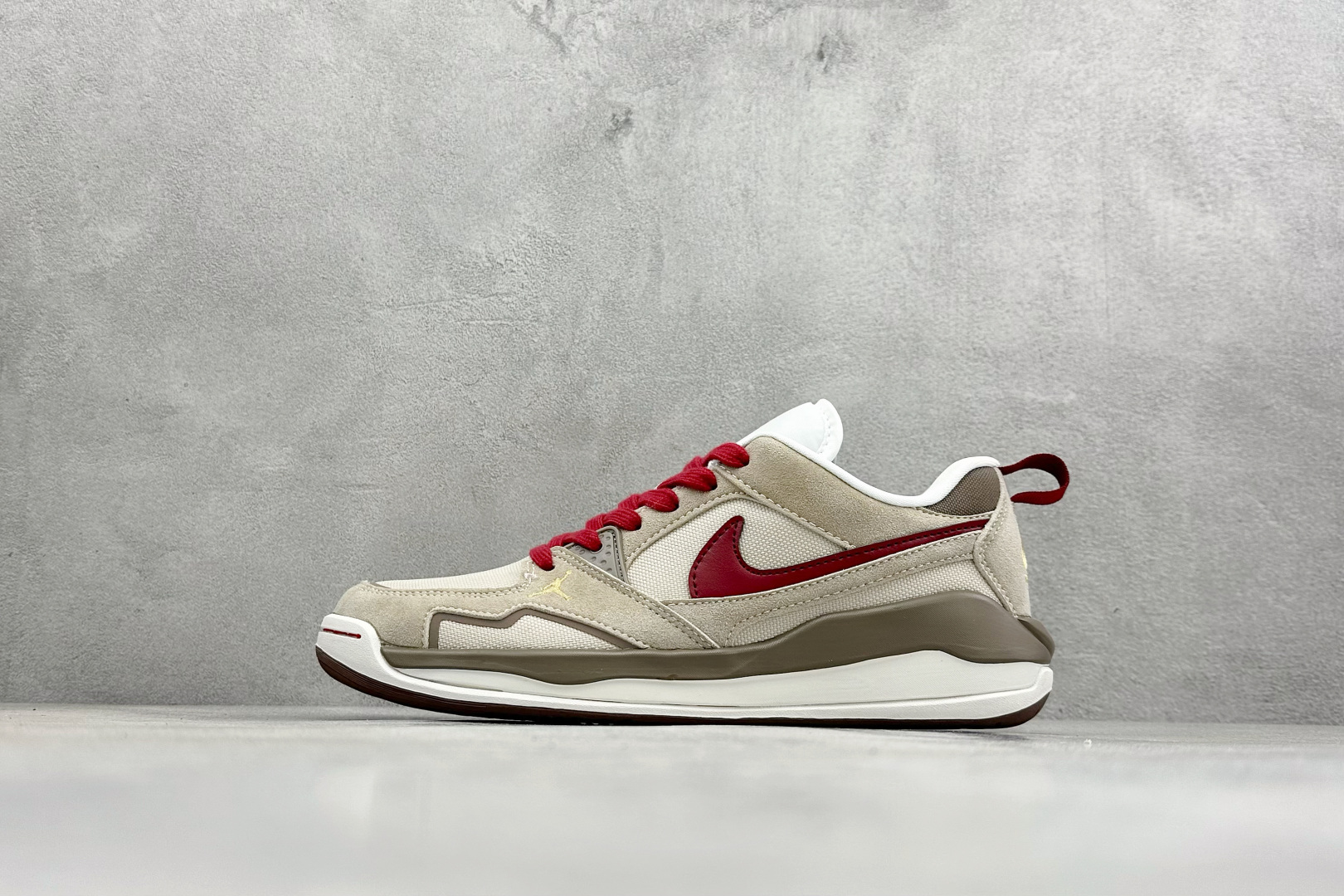 双层礼盒Nike Air Jordan CMFT Era 马年限定 舒适简约低帮运动鞋 IQ9781-261
