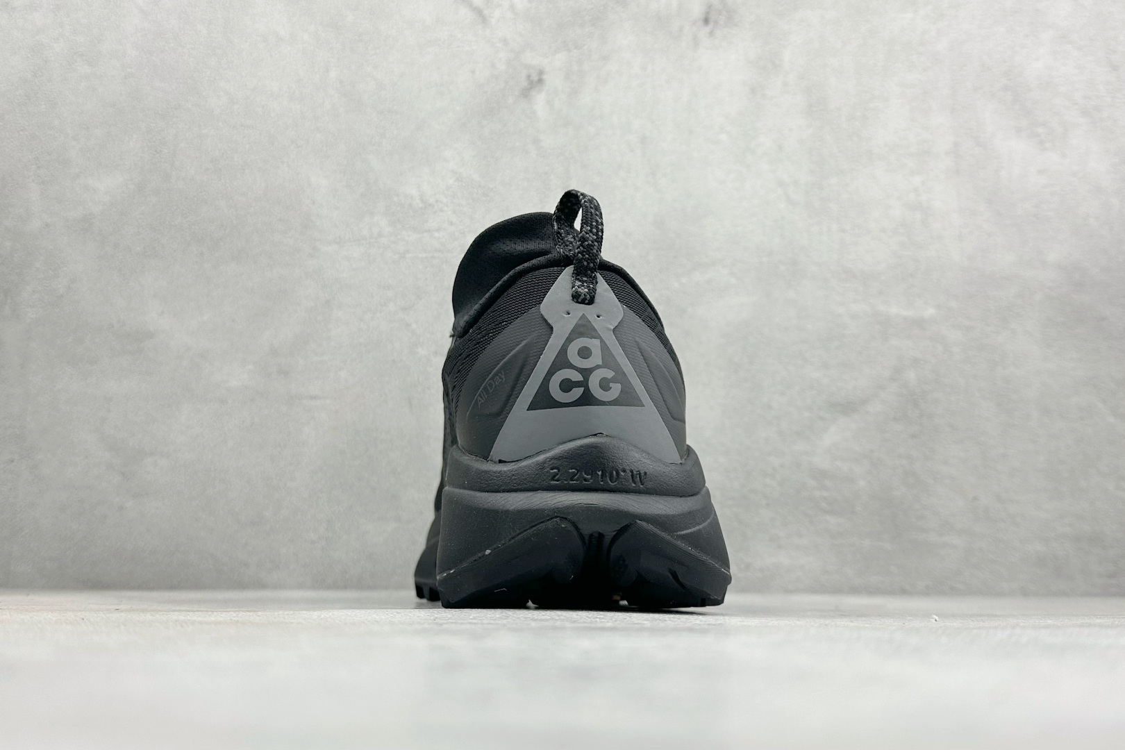 NIKE ACG ZEGAMA TRAIL 越野登山跑步鞋 HV8113-002 NIKE ACG ZEGAMA TRAIL 越野登山跑步鞋 HV8113-002