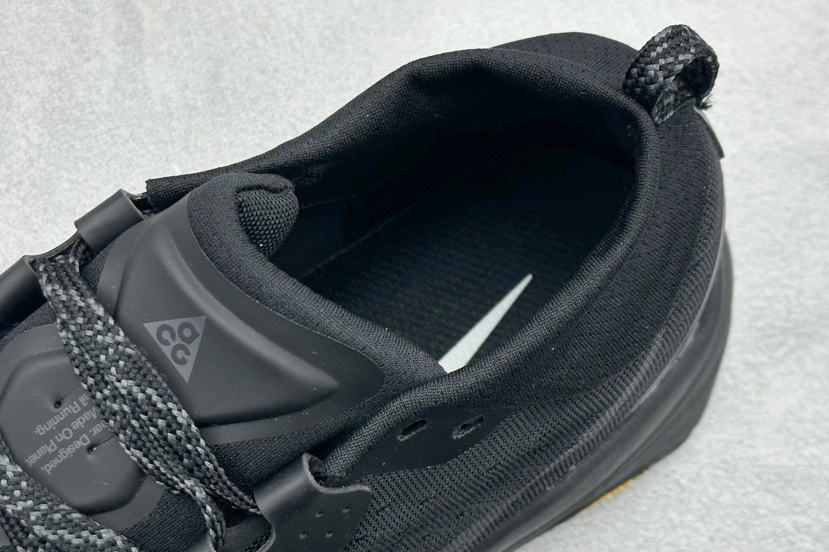 NIKE ACG ZEGAMA TRAIL 越野登山跑步鞋 HV8113-002 NIKE ACG ZEGAMA TRAIL 越野登山跑步鞋 HV8113-002