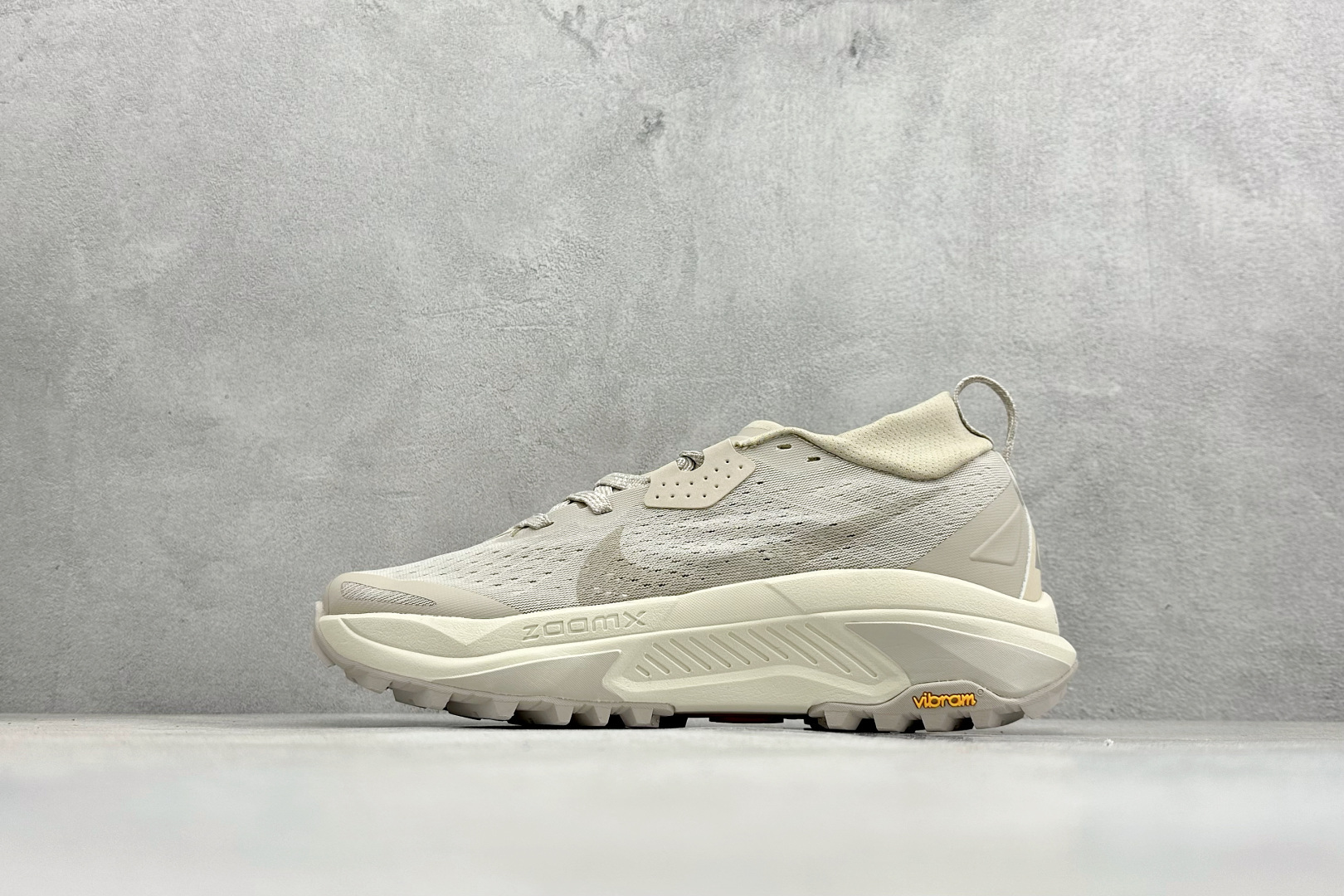 NIKE ACG ZEGAMA TRAIL 越野登山跑步鞋 HV8113-200 NIKE ACG ZEGAMA TRAIL 越野登山跑步鞋 HV8113-200