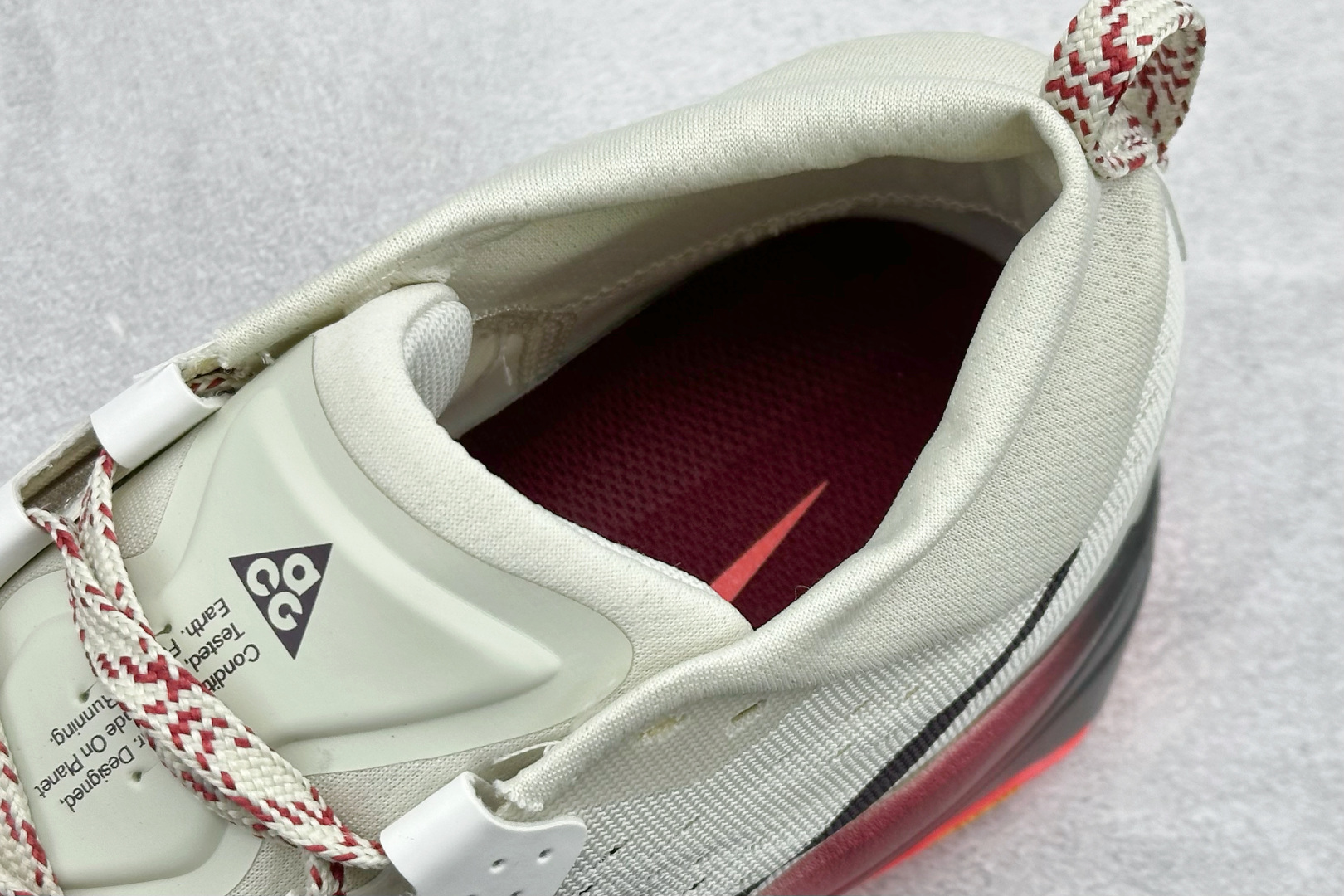 NIKE ACG ZEGAMA TRAIL 越野登山跑步鞋 外观稳固脚感后跟覆面和中足动态支撑巧妙融合 HV8113-103