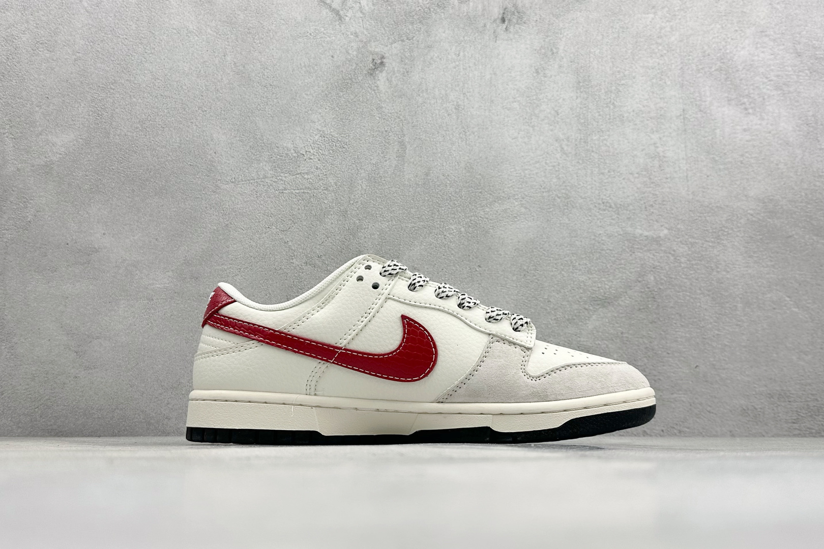 Nike SB Dunk Low“ 马年限定—龙马精神” 周年高端定制 低帮休闲板鞋 XX8930-030