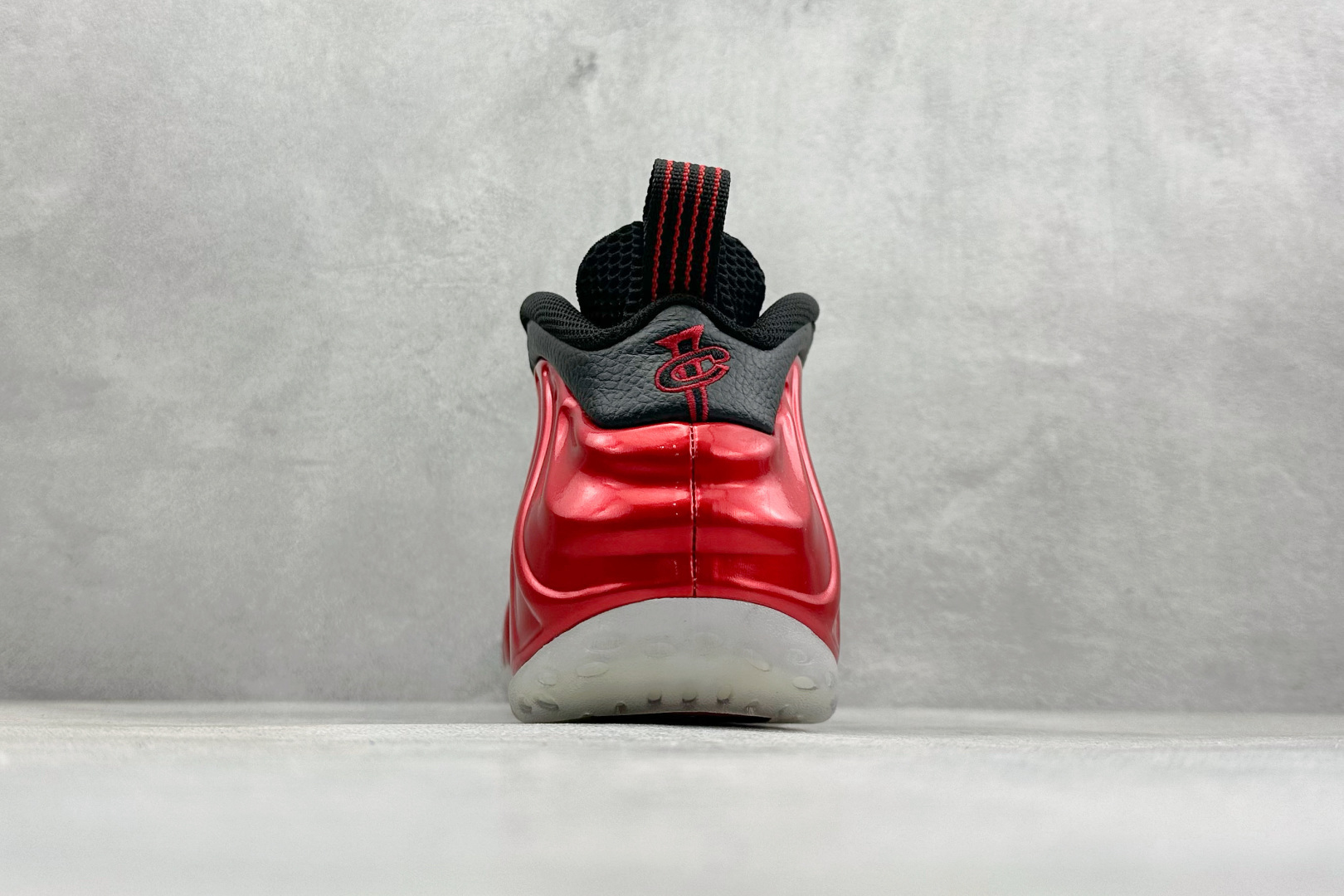 Nike Air Foamposite ONE 喷泡中帮复古篮球鞋 纯胶透明橡胶大底超强止滑 原楦纸板开