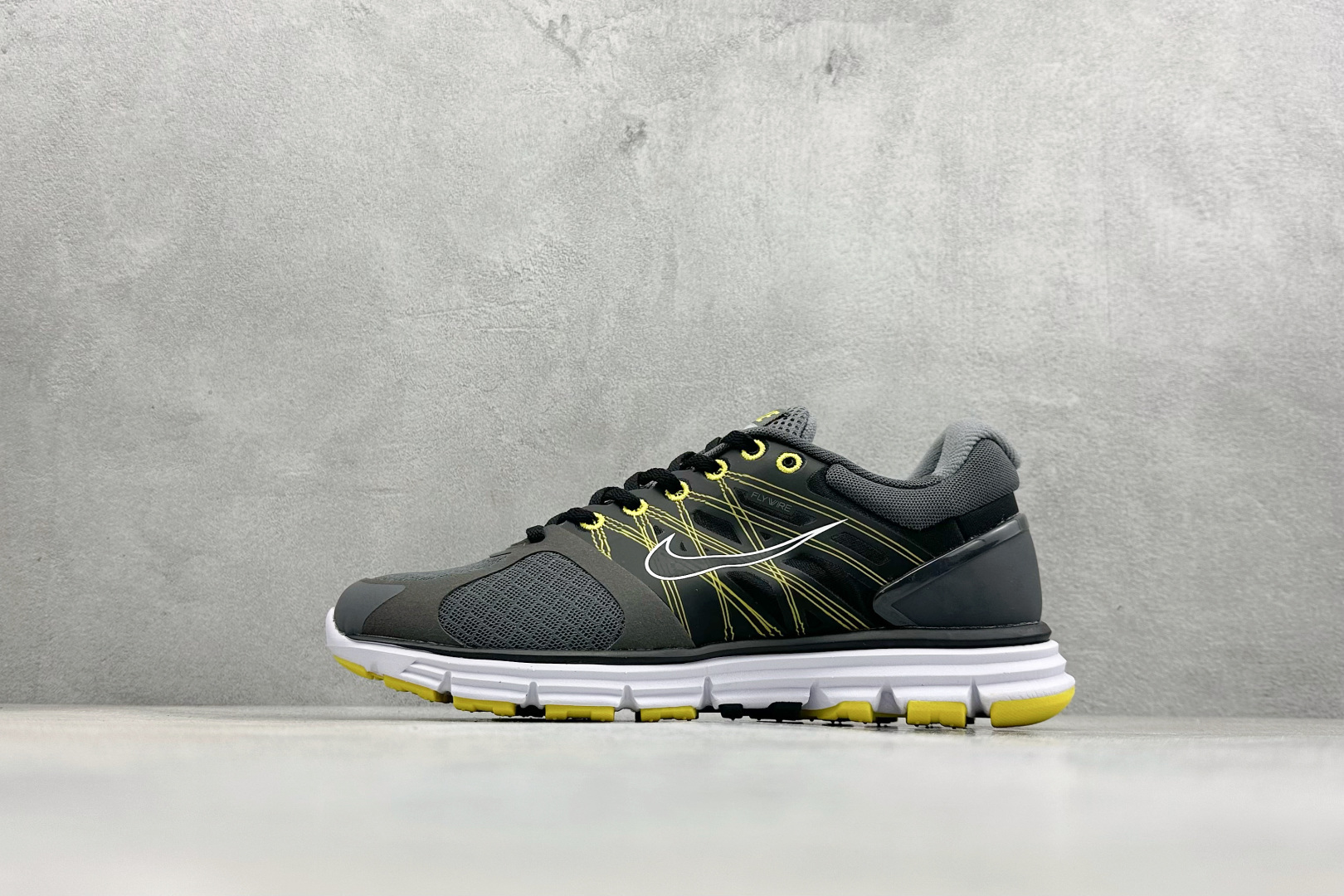 NIKE LUNARGLIDE+2 耐克简约舒适防滑耐磨经典低帮跑鞋 407648-031