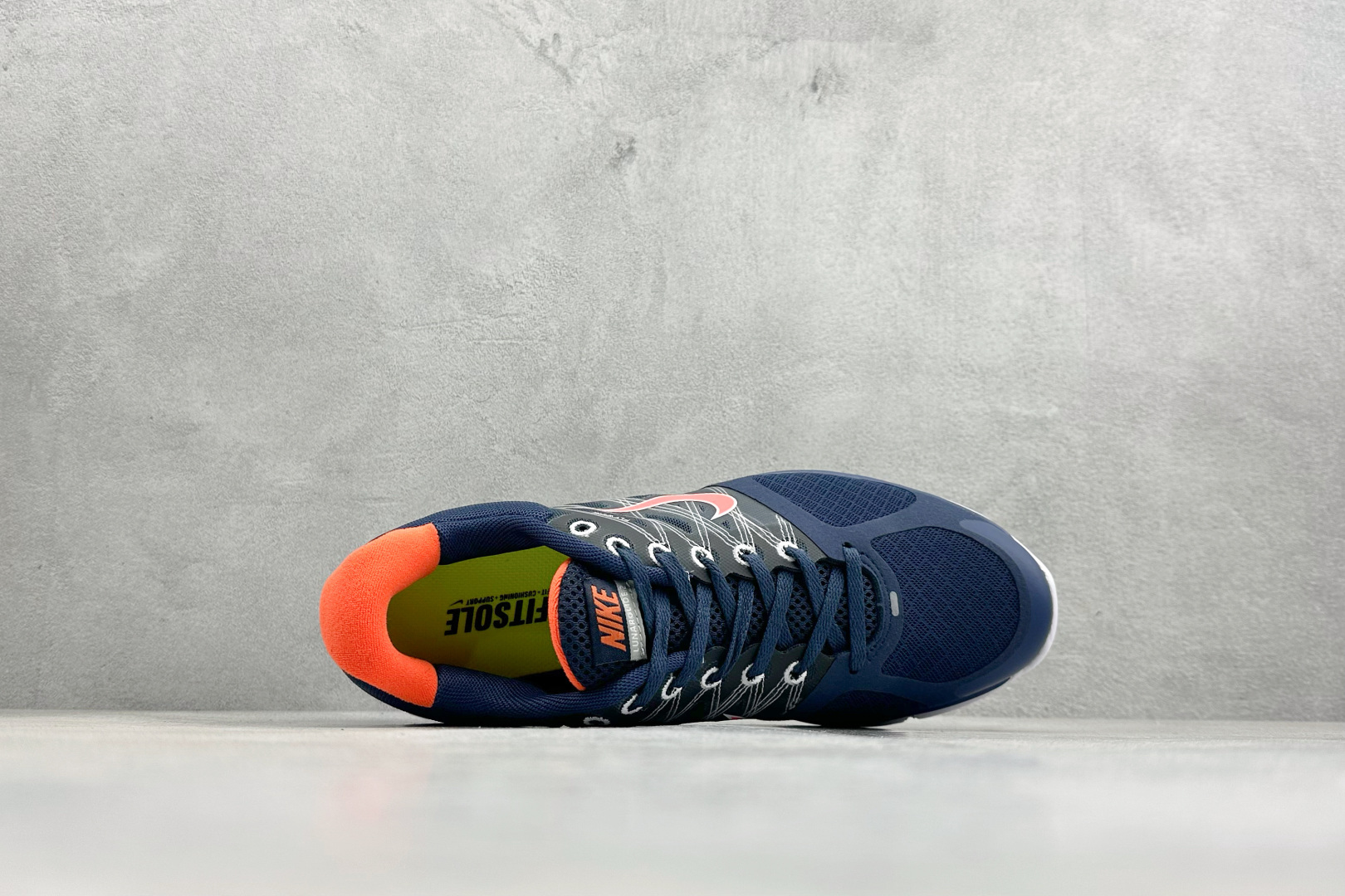 NIKE LUNARGLIDE+2 耐克简约舒适防滑耐磨经典低帮跑鞋 407648-033