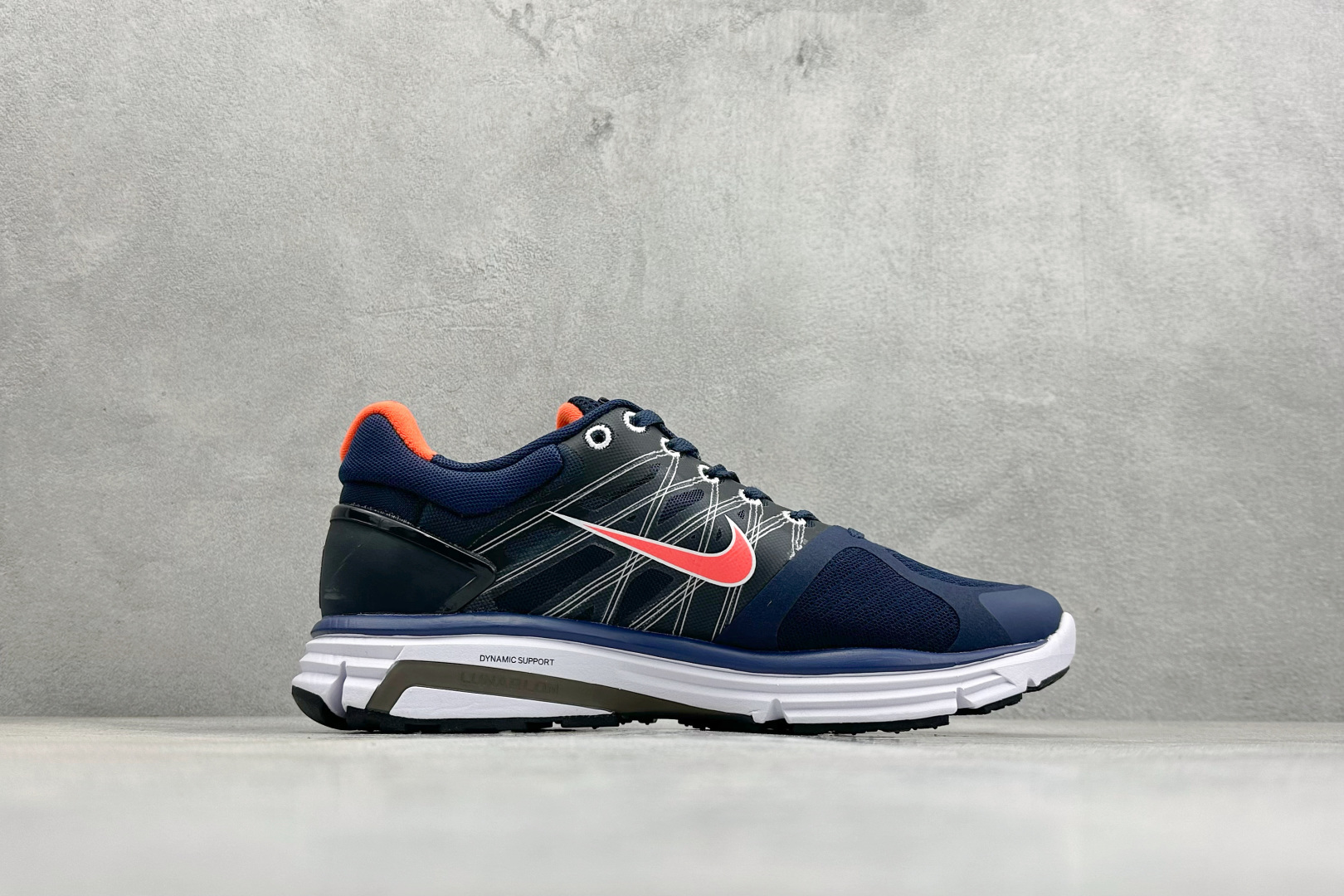 NIKE LUNARGLIDE+2 耐克简约舒适防滑耐磨经典低帮跑鞋 407648-033