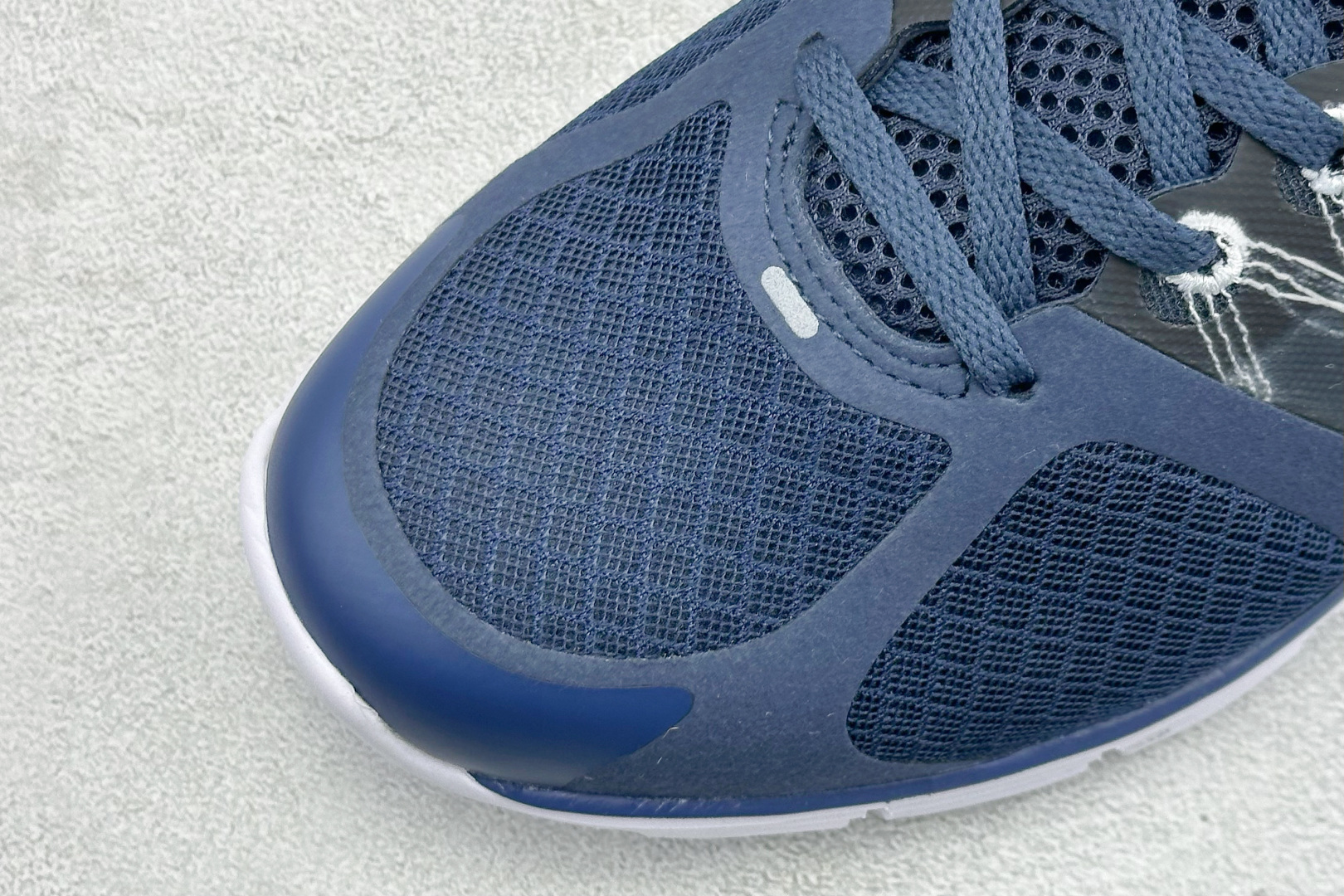NIKE LUNARGLIDE+2 耐克简约舒适防滑耐磨经典低帮跑鞋 407648-033