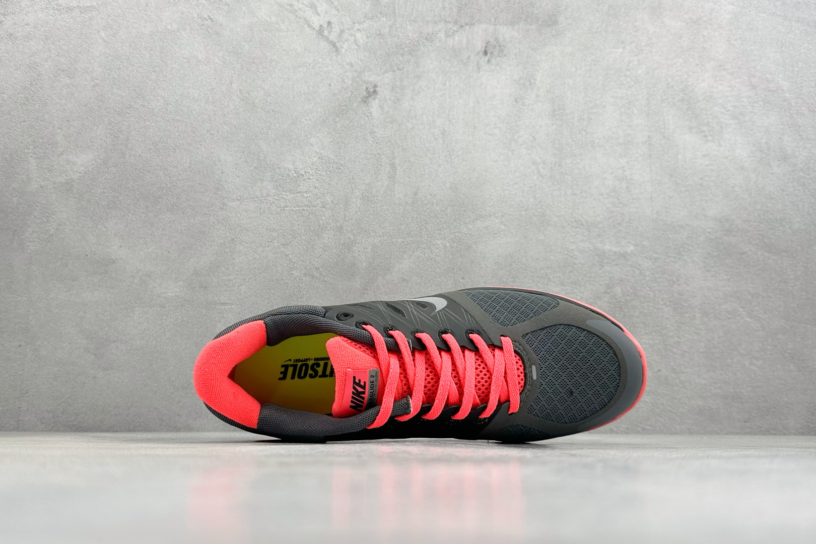 NIKE LUNARGLIDE+2 耐克简约舒适防滑耐磨经典低帮跑鞋 407647-015
