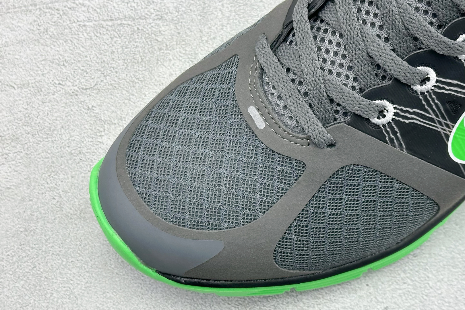NIKE LUNARGLIDE+2 耐克简约舒适防滑耐磨经典低帮跑鞋 407648-030