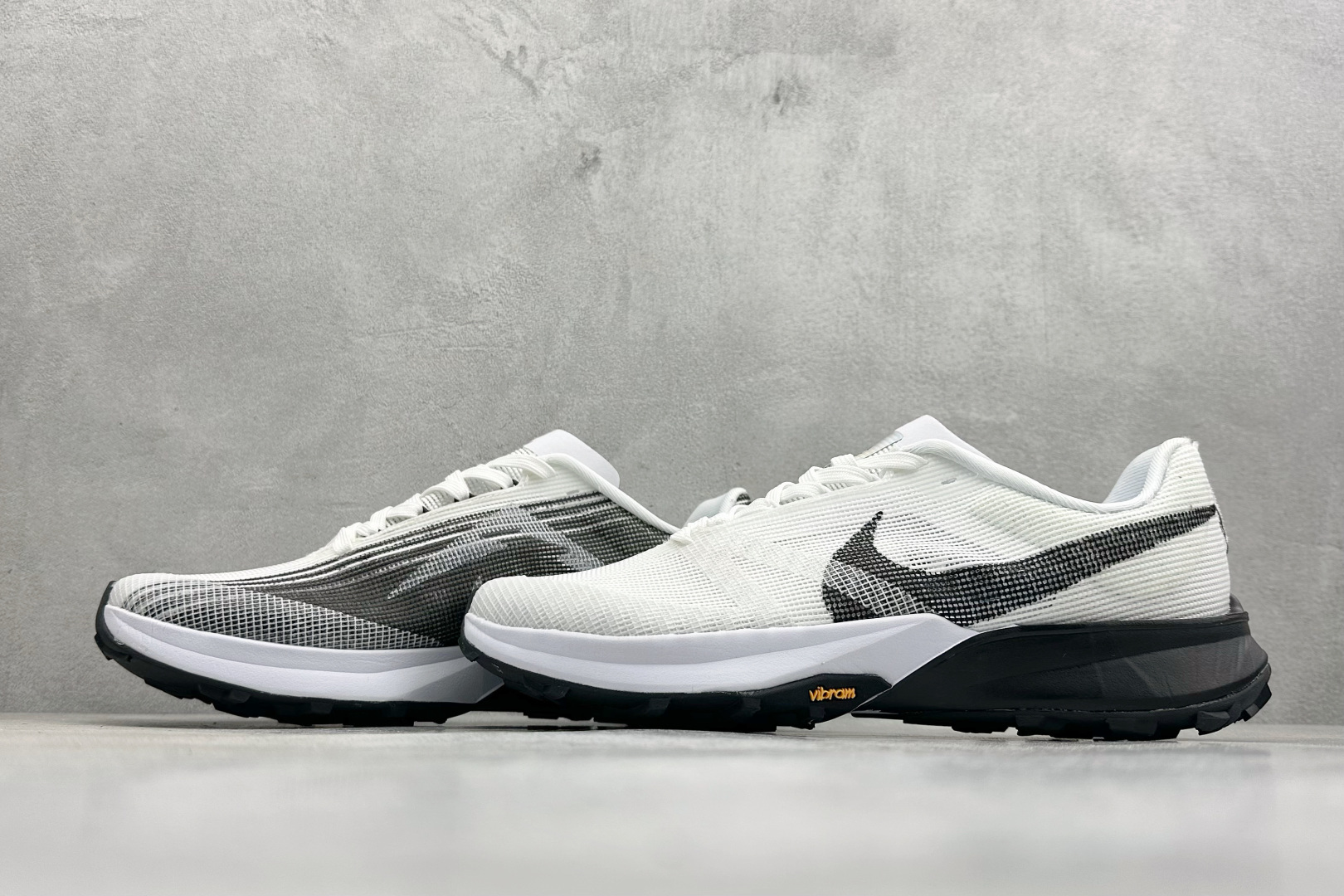 NIKE REACT TERRA KIGER 10马拉松休闲运动慢跑鞋 NF1868-010