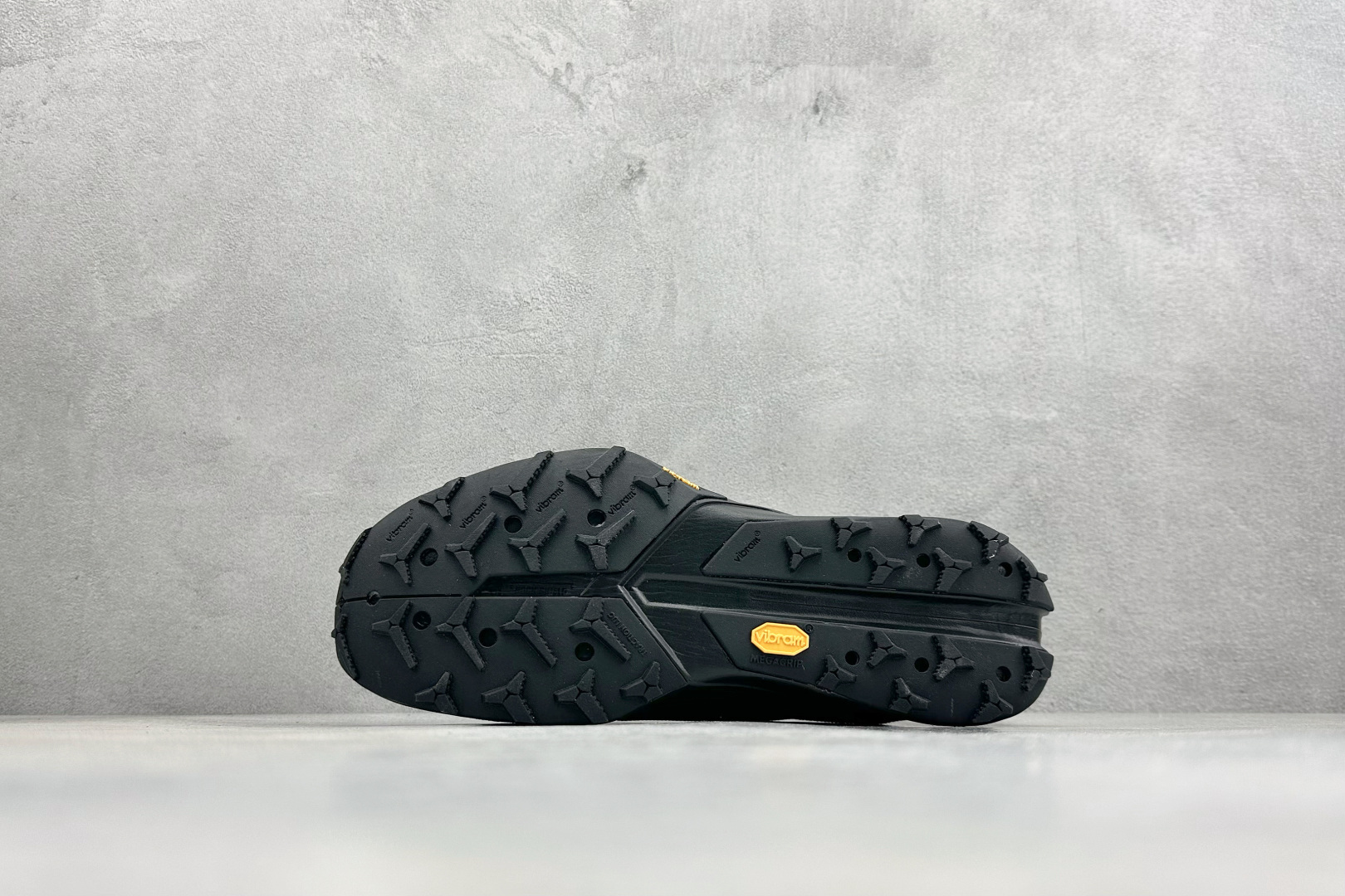 180 NIKE REACT TERRA KIGER 10马拉松休闲运动慢跑鞋 NF1868-007-Chinese UA Cheap High Quatity Brand Clothes Bags handbags Sneakers wholesale wholesaler seller from China Factory suppliers Fashion Clothing Shoes best Quality Beautiful Price 180 NIKE REACT TERRA KIGER 10马拉松休闲运动慢跑鞋 NF1868-007