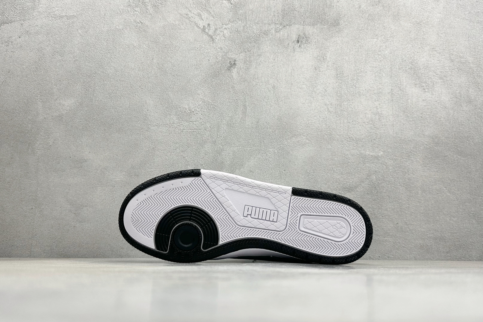 PUMA Ferrari CA Match 彪马 防滑耐磨低帮休闲板鞋 308621-07
