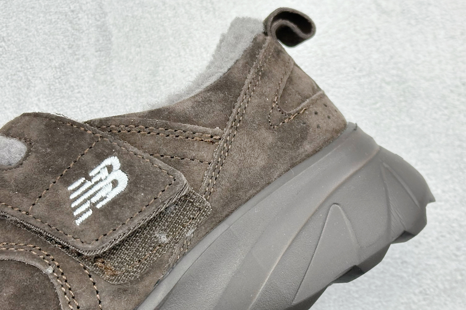 New Balance NB Breeze 舒适百搭 减震耐磨 低帮生活休闲鞋 SD2205GR