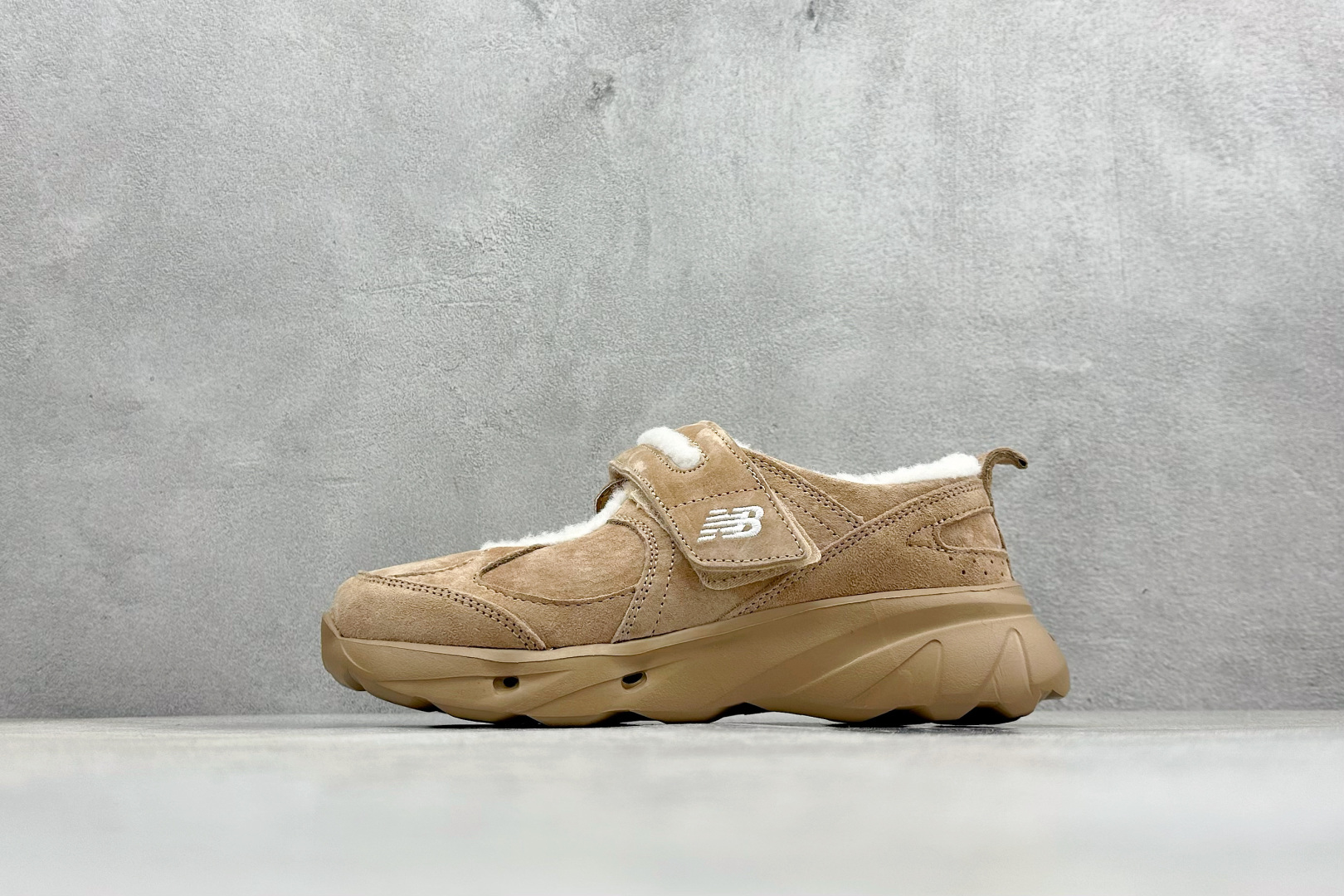 New Balance NB Breeze 舒适百搭 减震耐磨 低帮生活休闲鞋 SD2205BE New Balance NB Breeze 舒适百搭 减震耐磨 低帮生活休闲鞋 SD2205BE