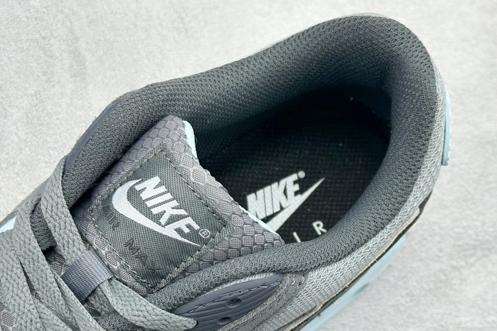 220 Nike Air Max 90 耐克复古气垫跑鞋 DM0029-009-Chinese UA Cheap High Quatity Brand Clothes Bags handbags Sneakers wholesale wholesaler seller from China Factory suppliers Fashion Clothing Shoes best Quality Beautiful Price 220 Nike Air Max 90 耐克复古气垫跑鞋 DM0029-009