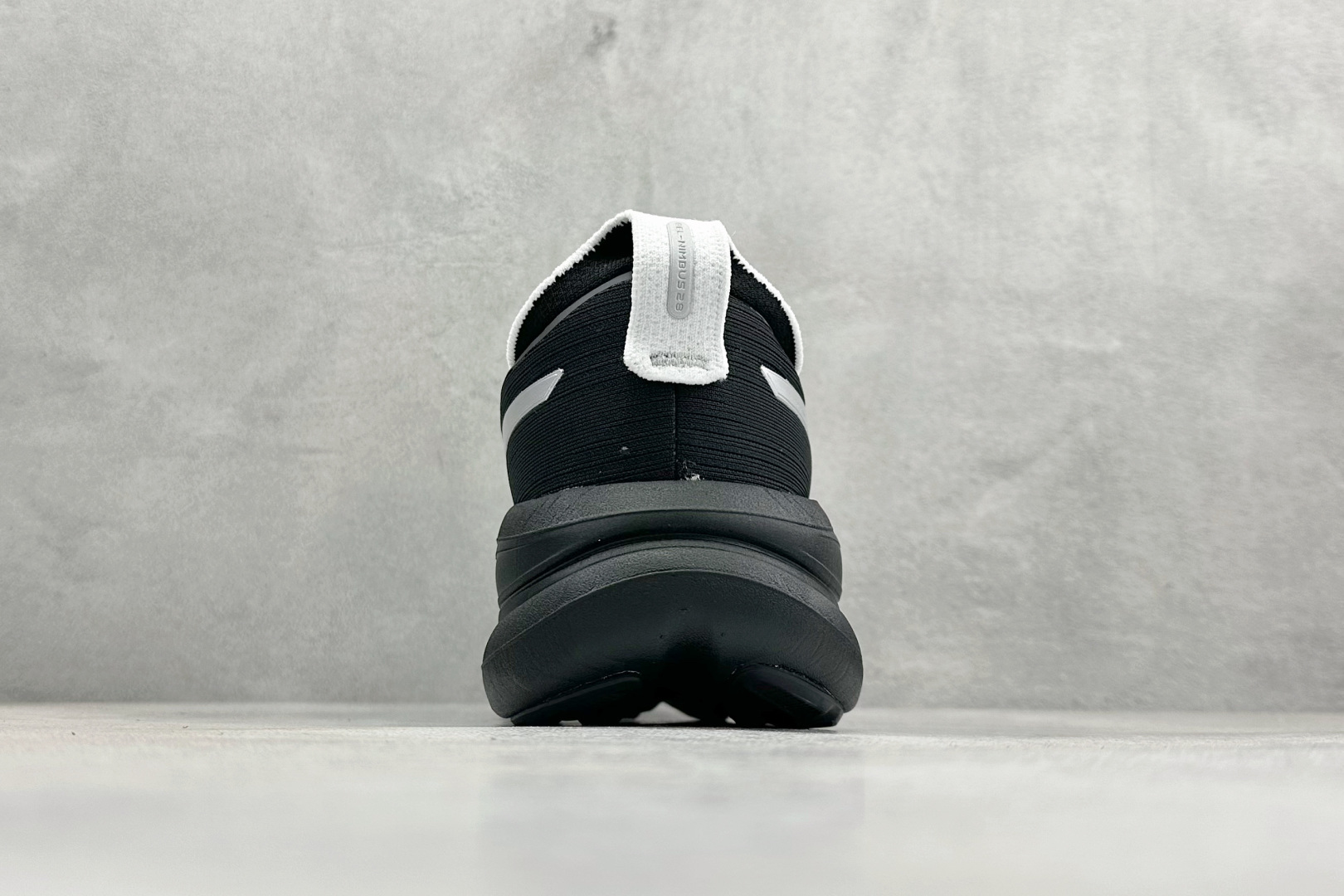 200 Asics Gel-Nimbus 28 亚瑟士复古透气休闲鞋缓震男子耐磨跑步鞋 1011C145-001-Chinese UA Cheap High Quatity Brand Clothes Bags handbags Sneakers wholesale wholesaler seller from China Factory suppliers Fashion Clothing Shoes best Quality Beautiful Price 200 Asics Gel-Nimbus 28 亚瑟士复古透气休闲鞋缓震男子耐磨跑步鞋 1011C145-001