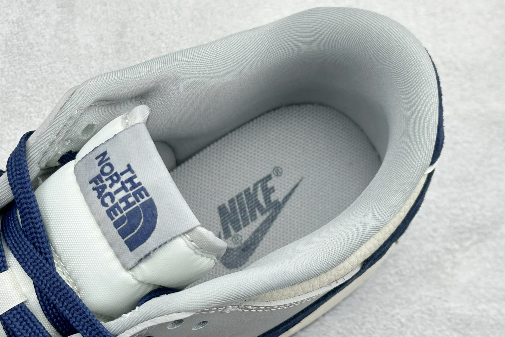 Nike SB Dunk Low“ 北面联名—米灰黑拼接” 周年高端定制 低帮休闲板鞋 MN1688-109