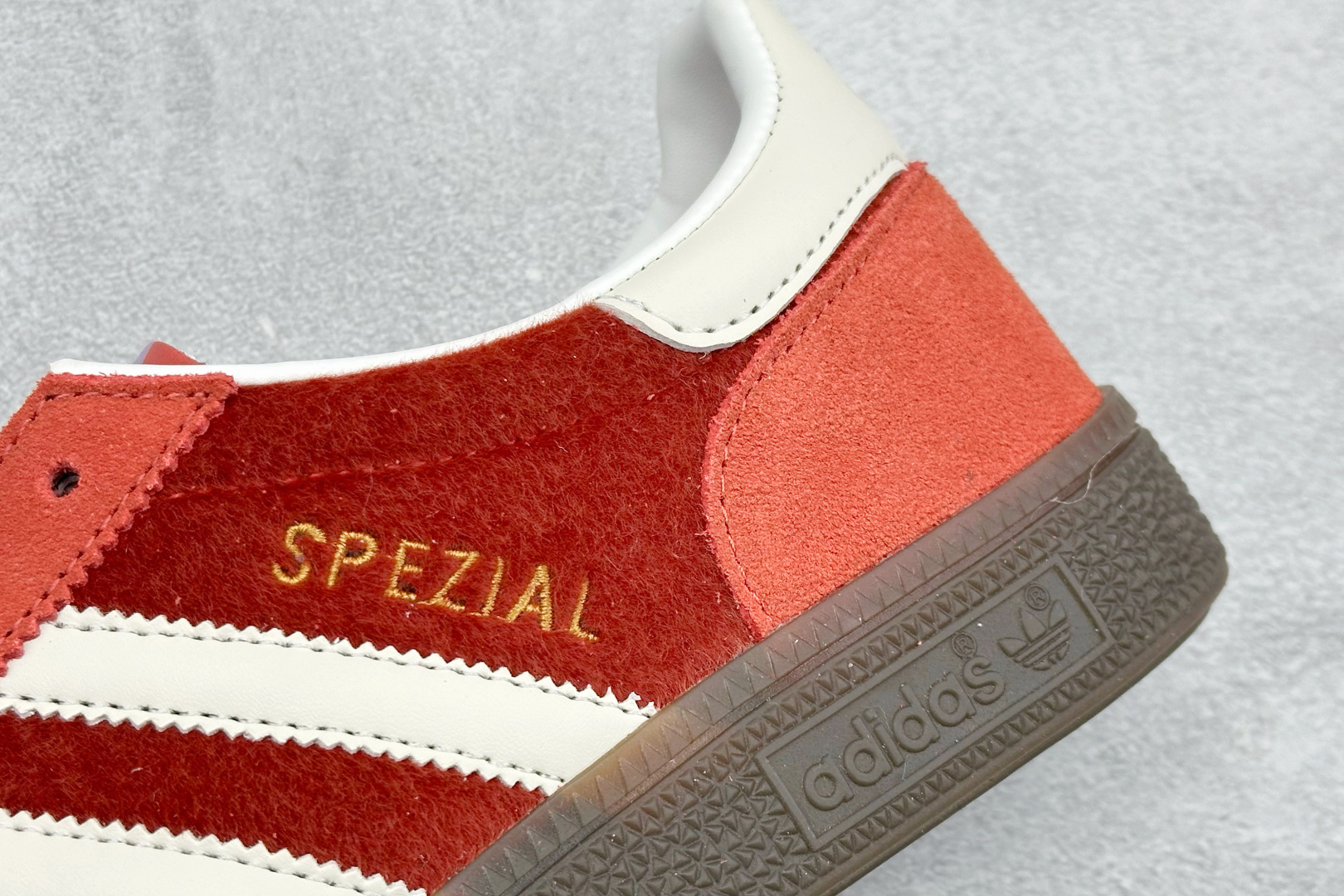 Adidas Handball Spezial 马年限定 阿迪达斯经典复古休闲板鞋 KJ6299