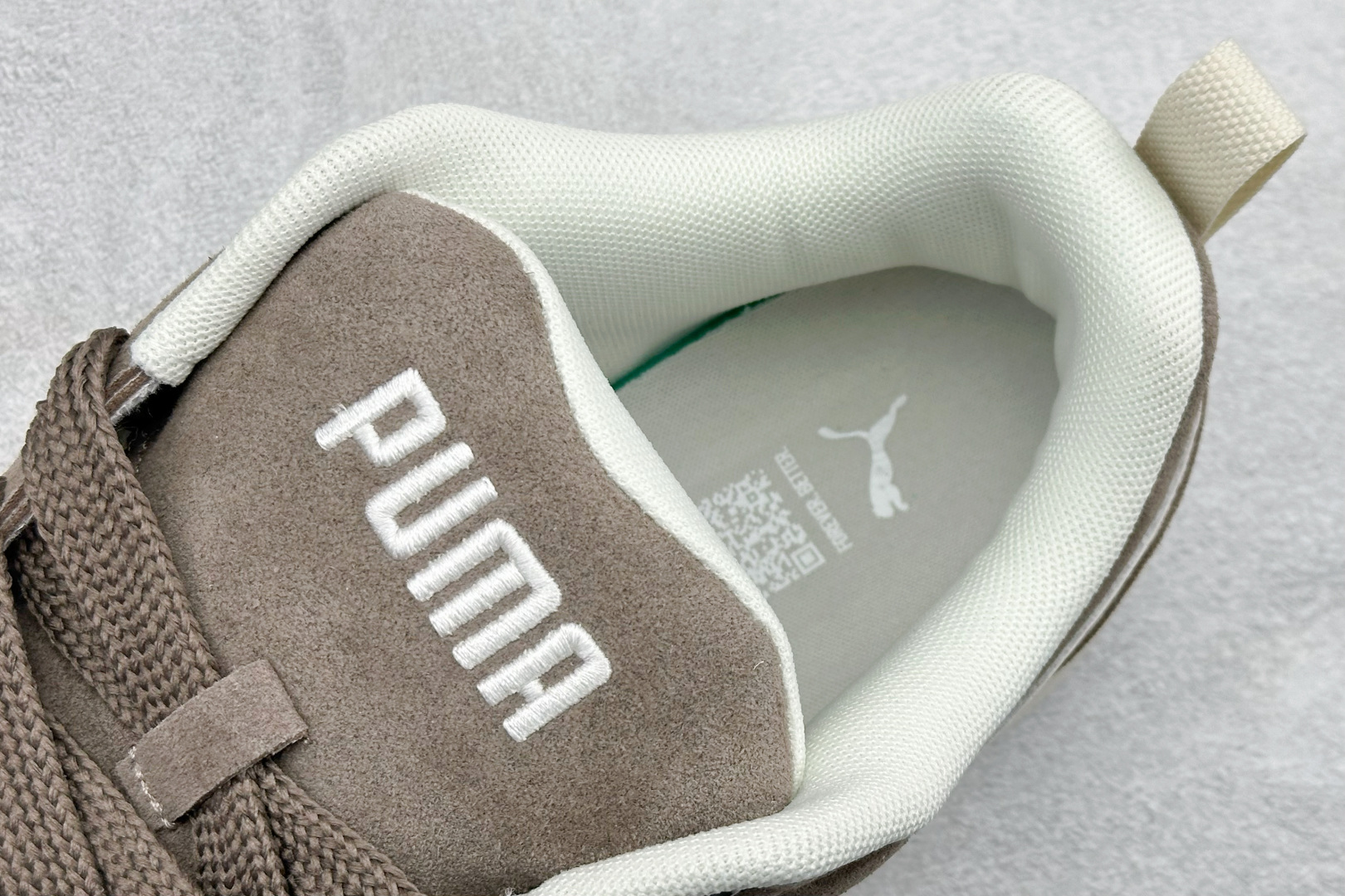 TPuma Park Lifestyle 彪马防滑耐磨低帮德训板鞋 401606-13 TPuma Park Lifestyle 彪马防滑耐磨低帮德训板鞋 401606-13