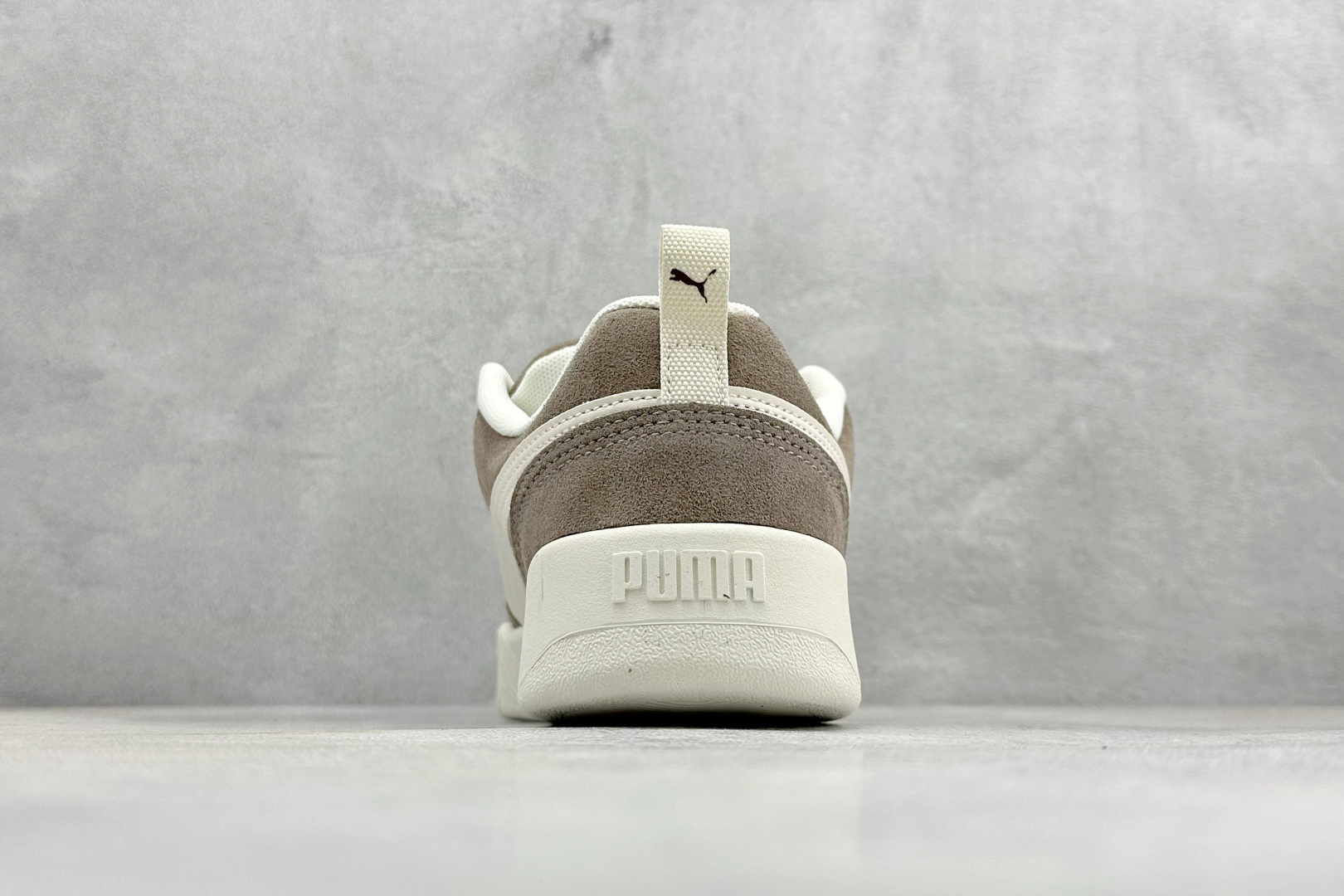 TPuma Park Lifestyle 彪马防滑耐磨低帮德训板鞋 401606-13 TPuma Park Lifestyle 彪马防滑耐磨低帮德训板鞋 401606-13