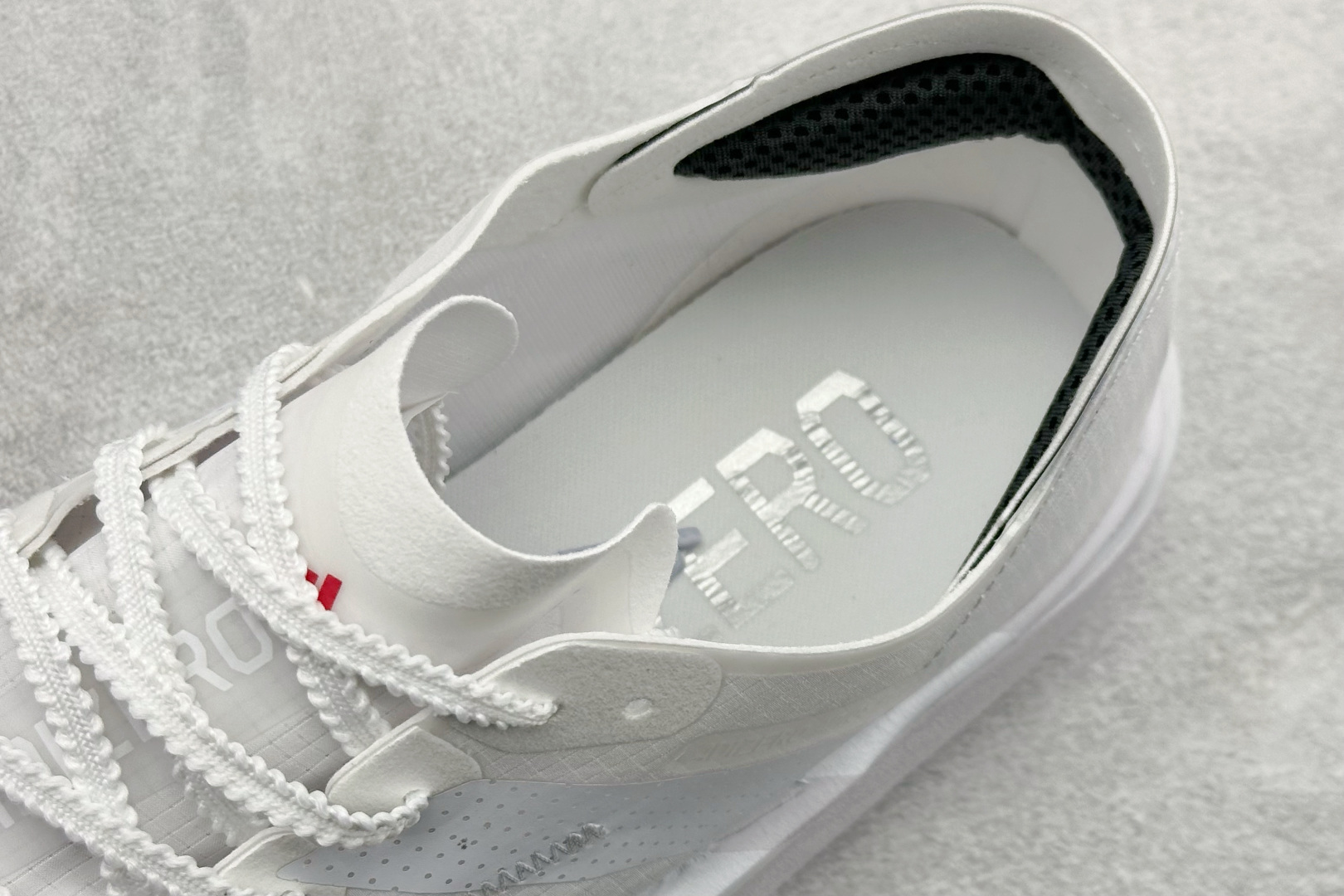 TY版Adidas ADIZERO ADIOS 5 M 马拉松竞速专业跑鞋 CELERMESH针织网面非常轻薄 K18676 TY版Adidas ADIZERO ADIOS 5 M 马拉松竞速专业跑鞋 CELERMESH针织网面非常轻薄 K18676