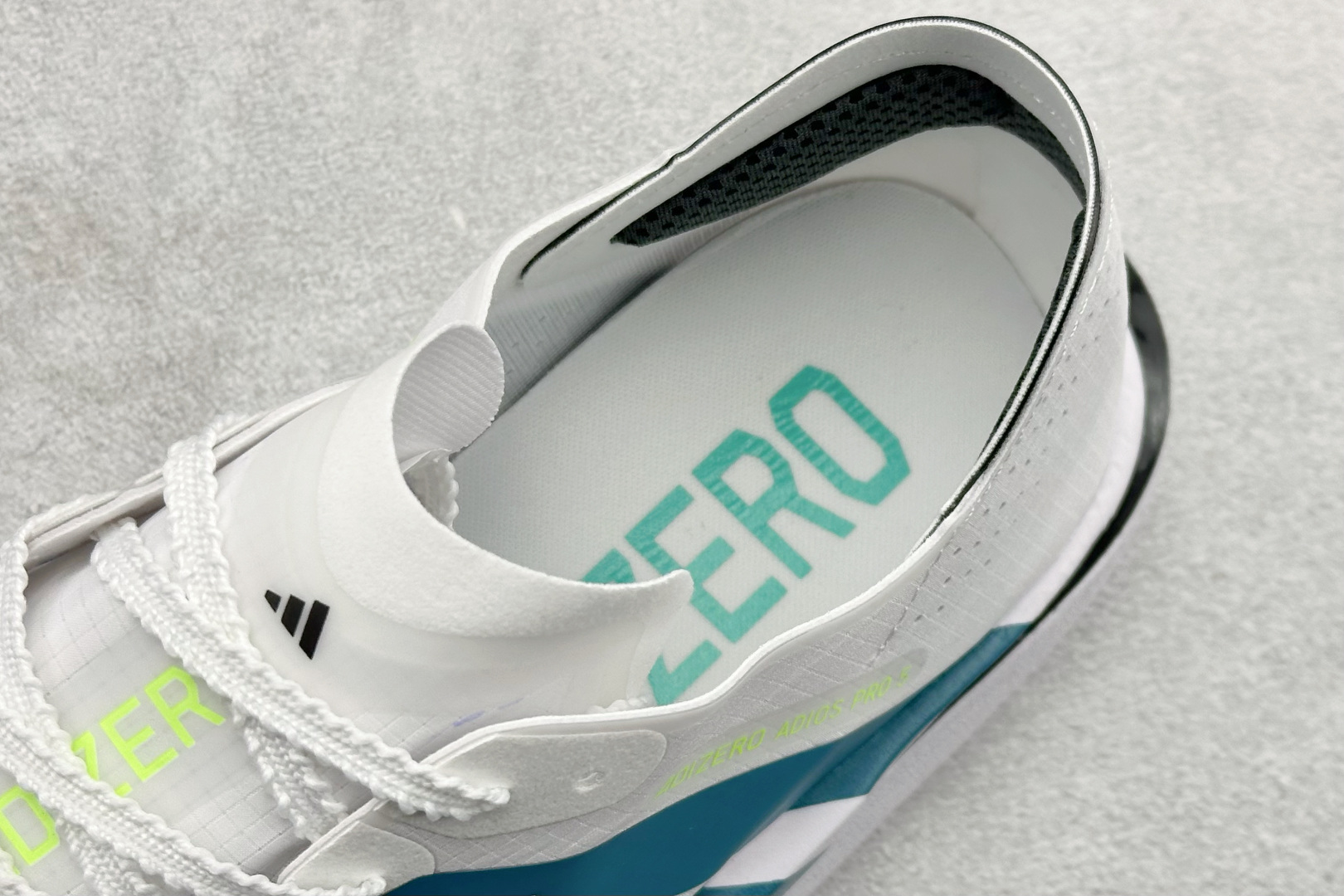 TY版Adidas ADIZERO ADIOS 5 M 马拉松竞速专业跑鞋 K18789 TY版Adidas ADIZERO ADIOS 5 M 马拉松竞速专业跑鞋 K18789