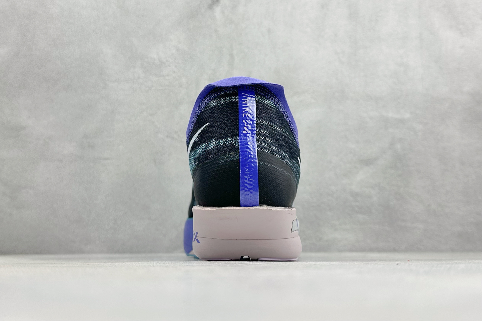 F版Nike Zoomx Streakfly 2 低帮跑步鞋 超薄针织鞋面 柔软缓震 耐克马拉松跑鞋 HF6416-401 F版Nike Zoomx Streakfly 2 低帮跑步鞋 超薄针织鞋面 柔软缓震 耐克马拉松跑鞋 HF6416-401