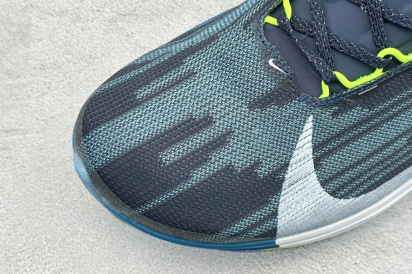 F版Nike Zoomx Streakfly 2 低帮跑步鞋 超薄针织鞋面 柔软缓震 耐克马拉松跑鞋 HF6416-401 F版Nike Zoomx Streakfly 2 低帮跑步鞋 超薄针织鞋面 柔软缓震 耐克马拉松跑鞋 HF6416-401