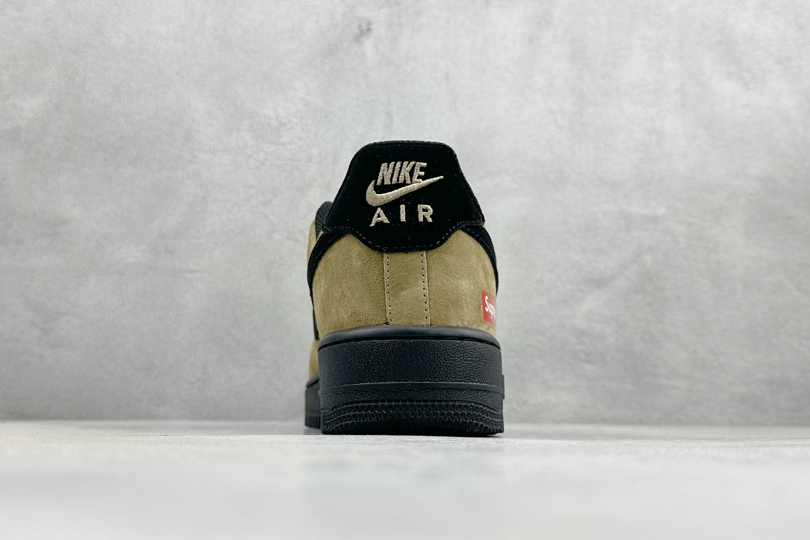 SC版NIke Air Force 1 '07 Low “LV联名--卡其墨黑” 空军一号低帮 运动鞋 休闲鞋 DV5477-201 SC版NIke Air Force 1 '07 Low “LV联名--卡其墨黑” 空军一号低帮 运动鞋 休闲鞋 DV5477-201