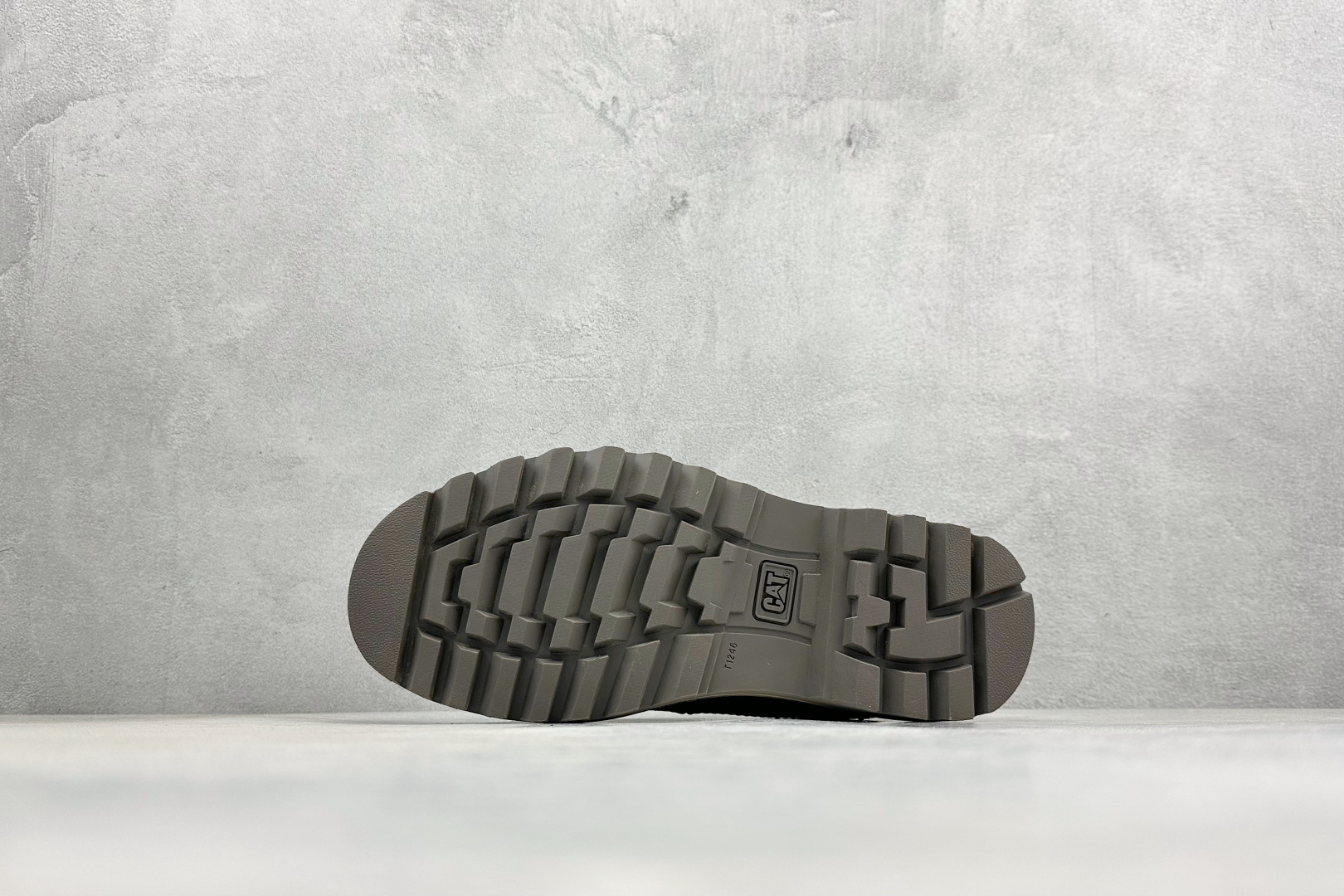 W1版CAT/卡特 硬汉推土机品牌 户外工装轻底低帮休闲系带大黄靴 P726563 W1版CAT/卡特 硬汉推土机品牌 户外工装轻底低帮休闲系带大黄靴 P726563