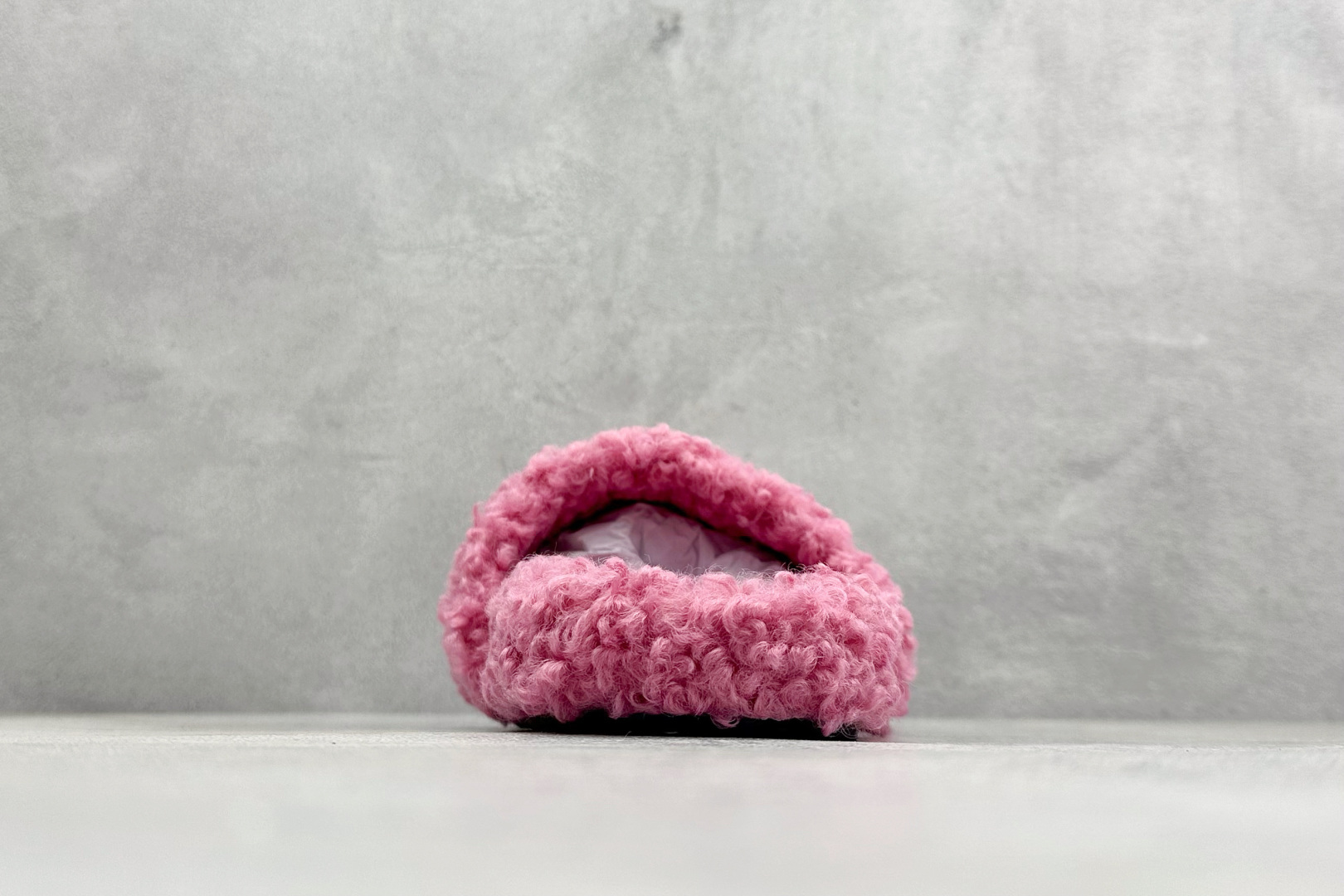 Balenciaga 巴黎世家 Furry 毛毛拖鞋 全鞋全真羊卷毛区别市场任何版本 Balenciaga 巴黎世家 Furry 毛毛拖鞋 全鞋全真羊卷毛区别市场任何版本
